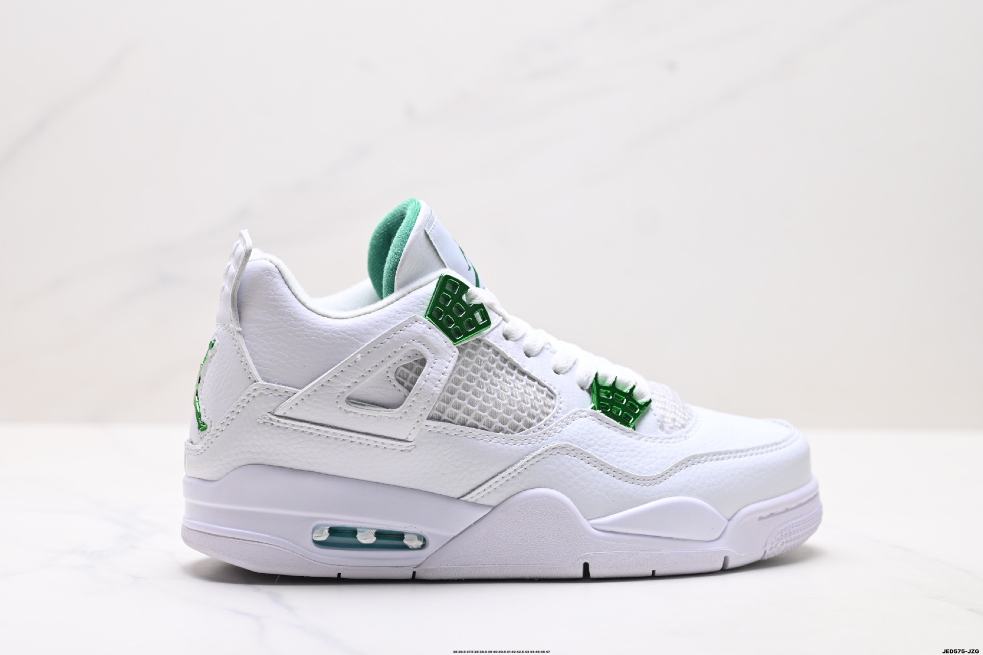 _daE9s5XL_mB8K-OmuF9nmxqJeo1WbDBfaGL-sAA