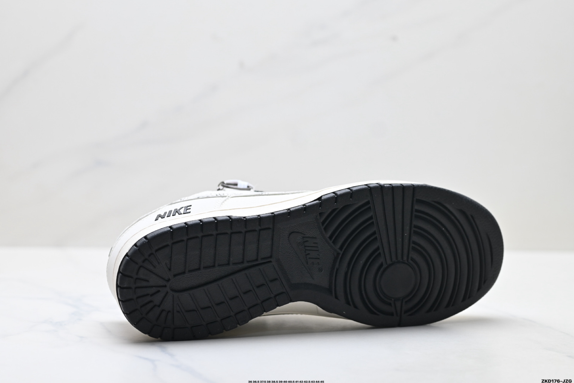 Nike Dunk Low Retro ‘DIY高端定制’耐克 低帮休闲运动板鞋 HH7518-093-Top High Quatity Cheap Sneakers Fashion Clothing Clothes Bags handbags Shoes of all Brand wholesale With The best Quality And Beautiful Price from China Factory Chinese suppliers wholesaler seller Nike Dunk Low Retro ‘DIY高端定制’耐克 低帮休闲运动板鞋 HH7518-093