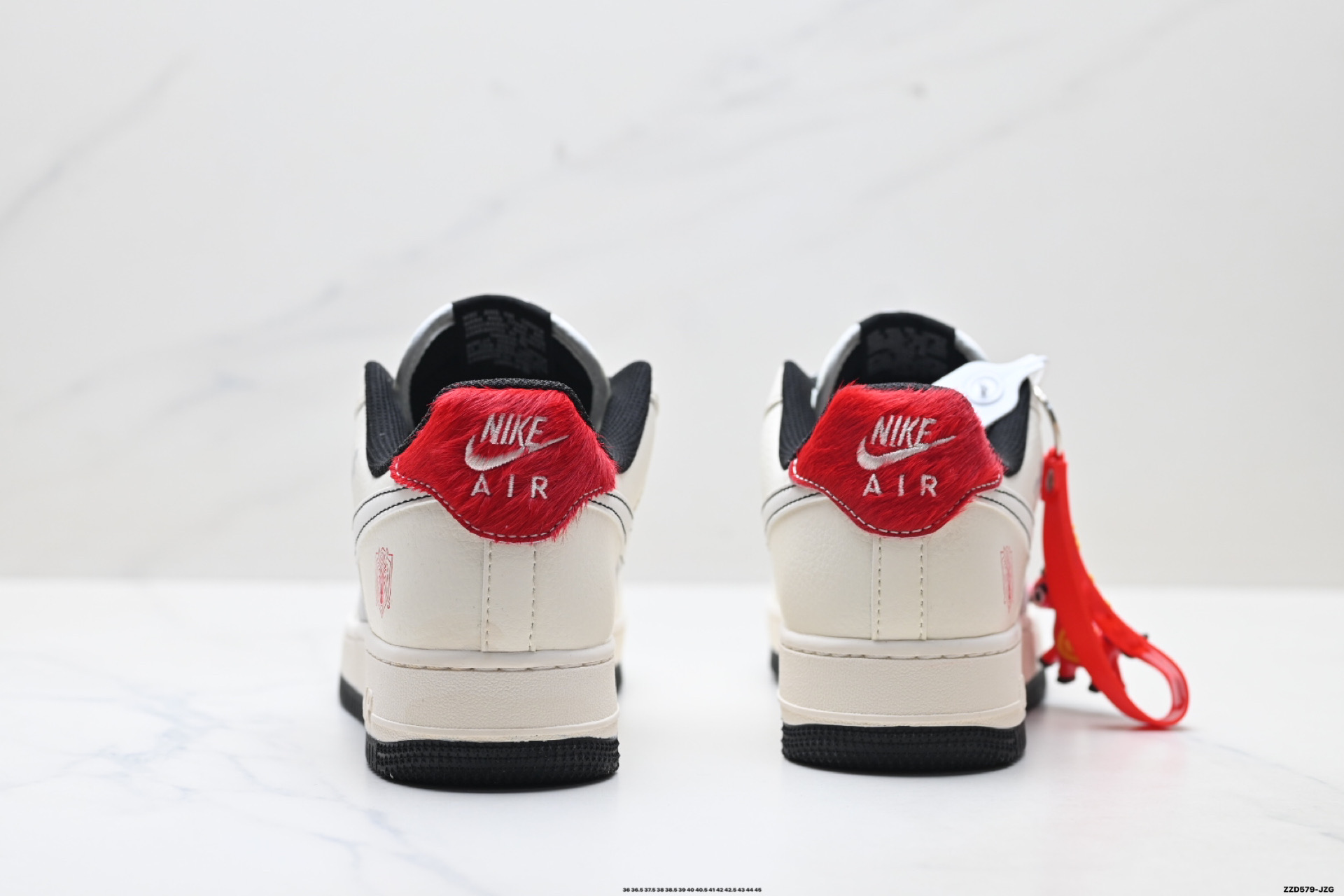 NIKE AIR FORCE 1‘07 LV8 JY6988-120
