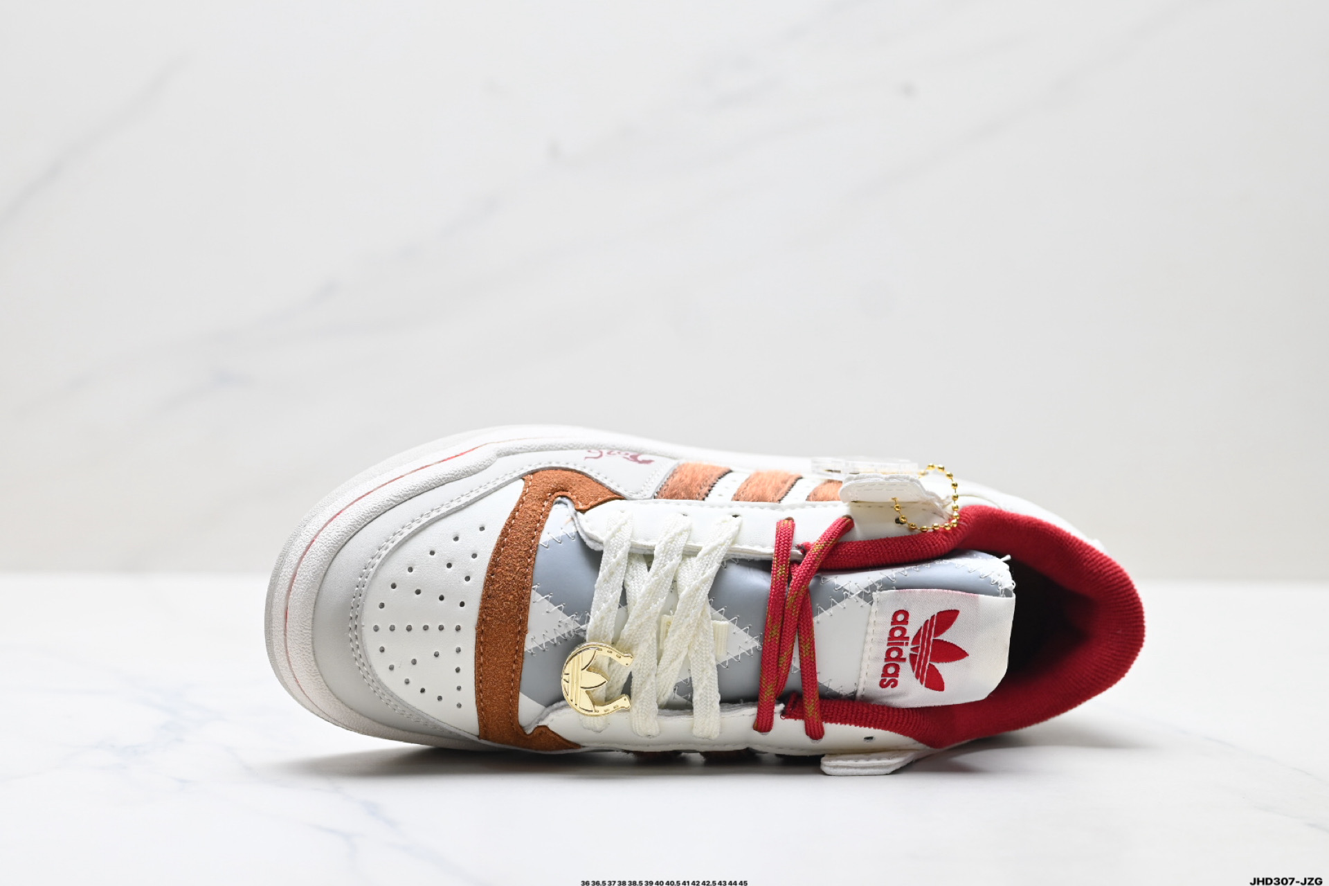 Adidas Forum Low CL 马年限定 CNY新年款 阿迪达斯 低帮百搭潮流休闲板鞋 KJ8751-Top High Quatity Cheap Sneakers Fashion Clothing Clothes Bags handbags Shoes of all Brand wholesale With The best Quality And Beautiful Price from China Factory Chinese suppliers wholesaler seller Adidas Forum Low CL 马年限定 CNY新年款 阿迪达斯 低帮百搭潮流休闲板鞋 KJ8751