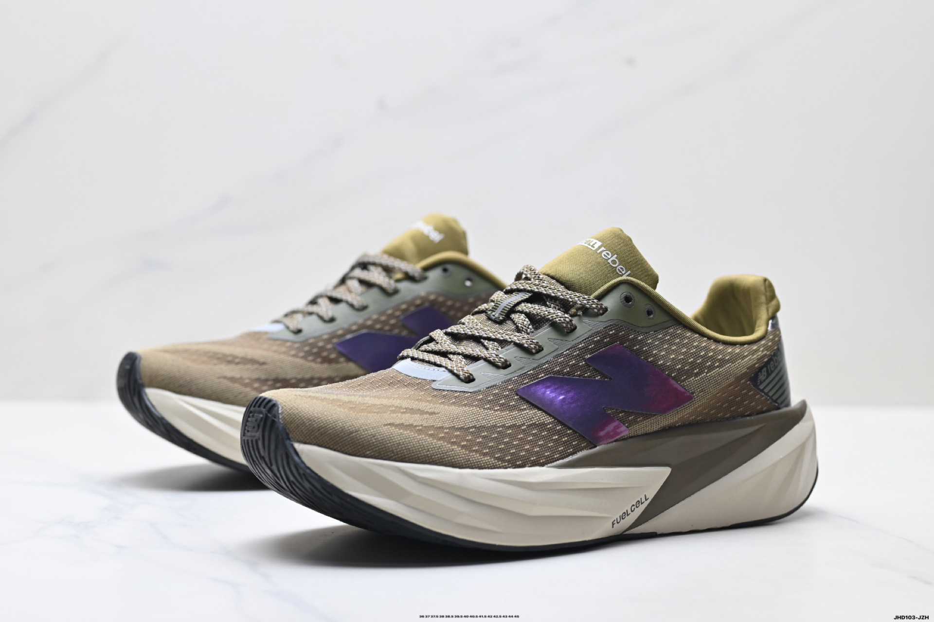 New Balance 新百伦FuelCell 简约 织物 网布防滑耐磨透气轻便 低帮 马拉松跑步鞋 MFCXPB5