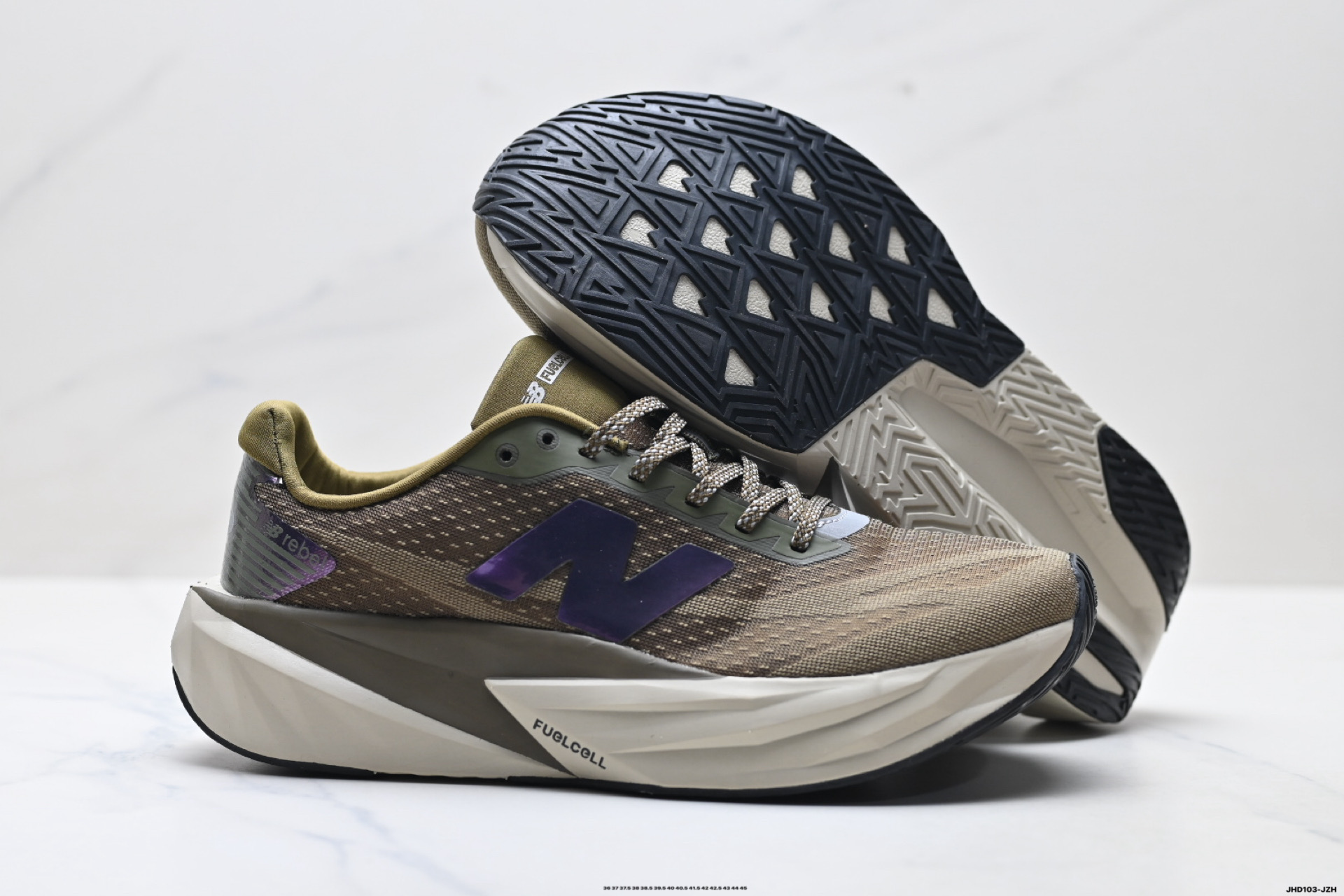 New Balance 新百伦FuelCell 简约 织物 网布防滑耐磨透气轻便 低帮 马拉松跑步鞋 MFCXPB5