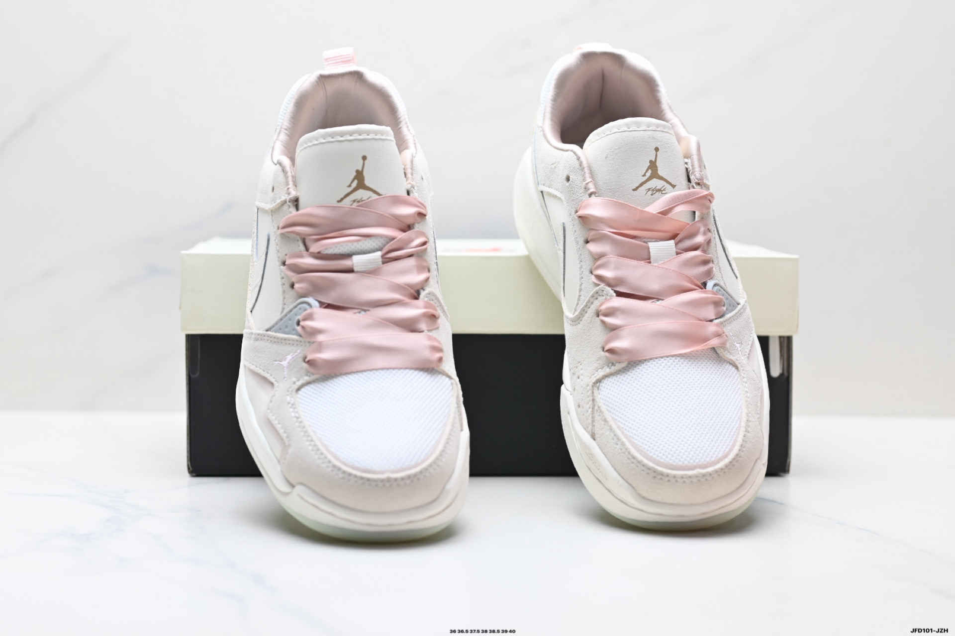 Nike Air Jordan CMFT Era 耐克 舒适简约百搭 耐磨 低帮 生活休闲鞋 HJ7325-101 Nike Air Jordan CMFT Era 耐克 舒适简约百搭 耐磨 低帮 生活休闲鞋 HJ7325-101