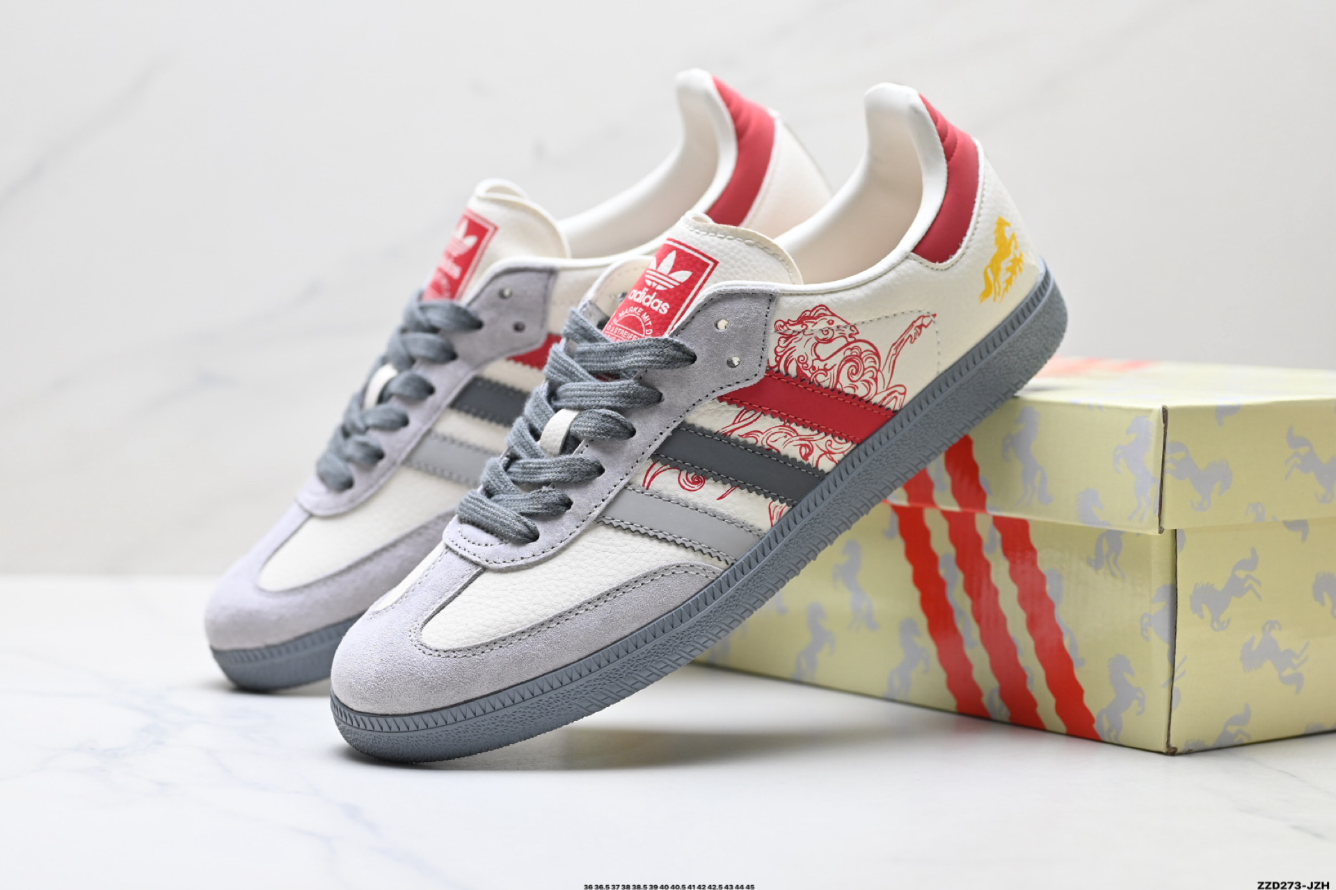 Adidas Originals Samba ‘DIY’桑巴舞系列 阿迪达斯 三叶草绅士德训足球风百搭低帮休闲运动板鞋 ZH2593 Adidas Originals Samba ‘DIY’桑巴舞系列 阿迪达斯 三叶草绅士德训足球风百搭低帮休闲运动板鞋 ZH2593