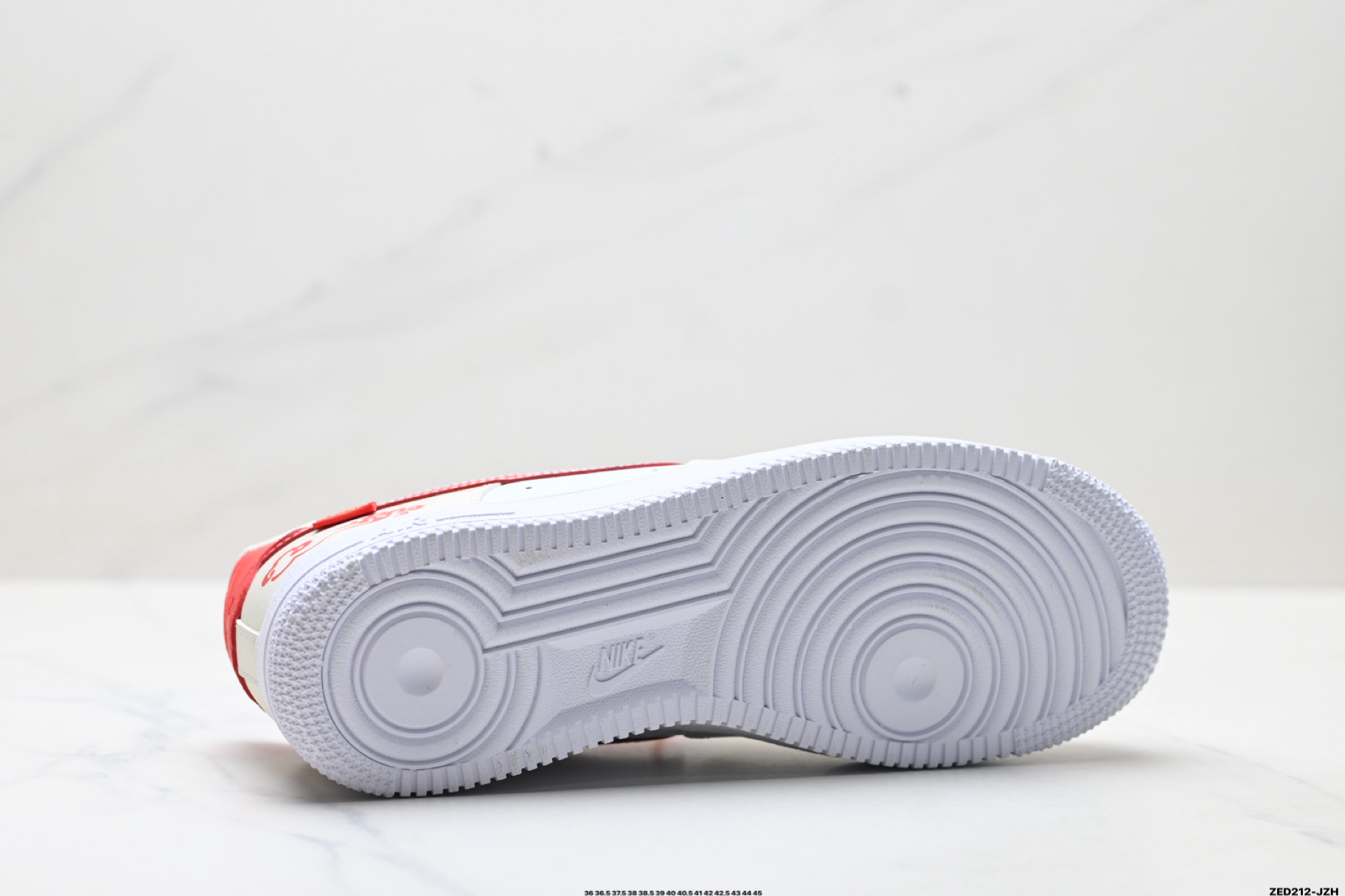 NIKE AIR FORCE 1‘07 LV8 ZH0316-169