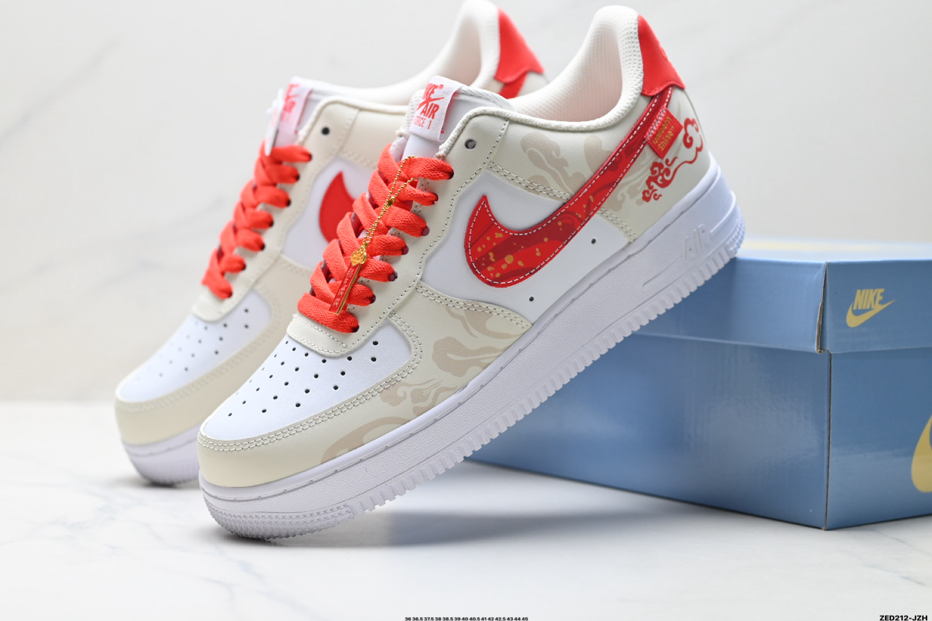 NIKE AIR FORCE 1‘07 LV8 ZH0316-169