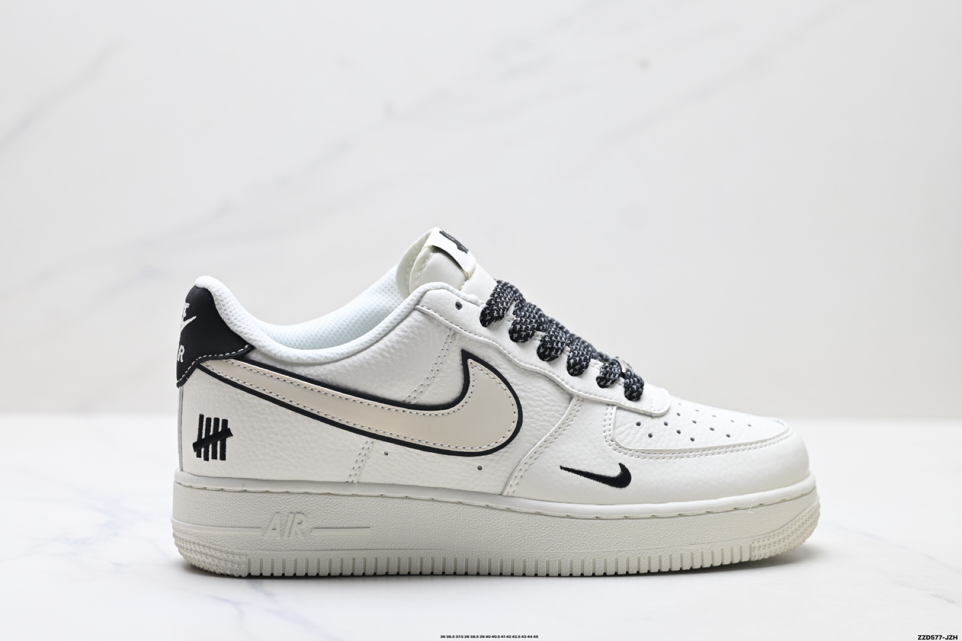 NIKE AIR FORCE 1‘07 LV8 CS5288-066