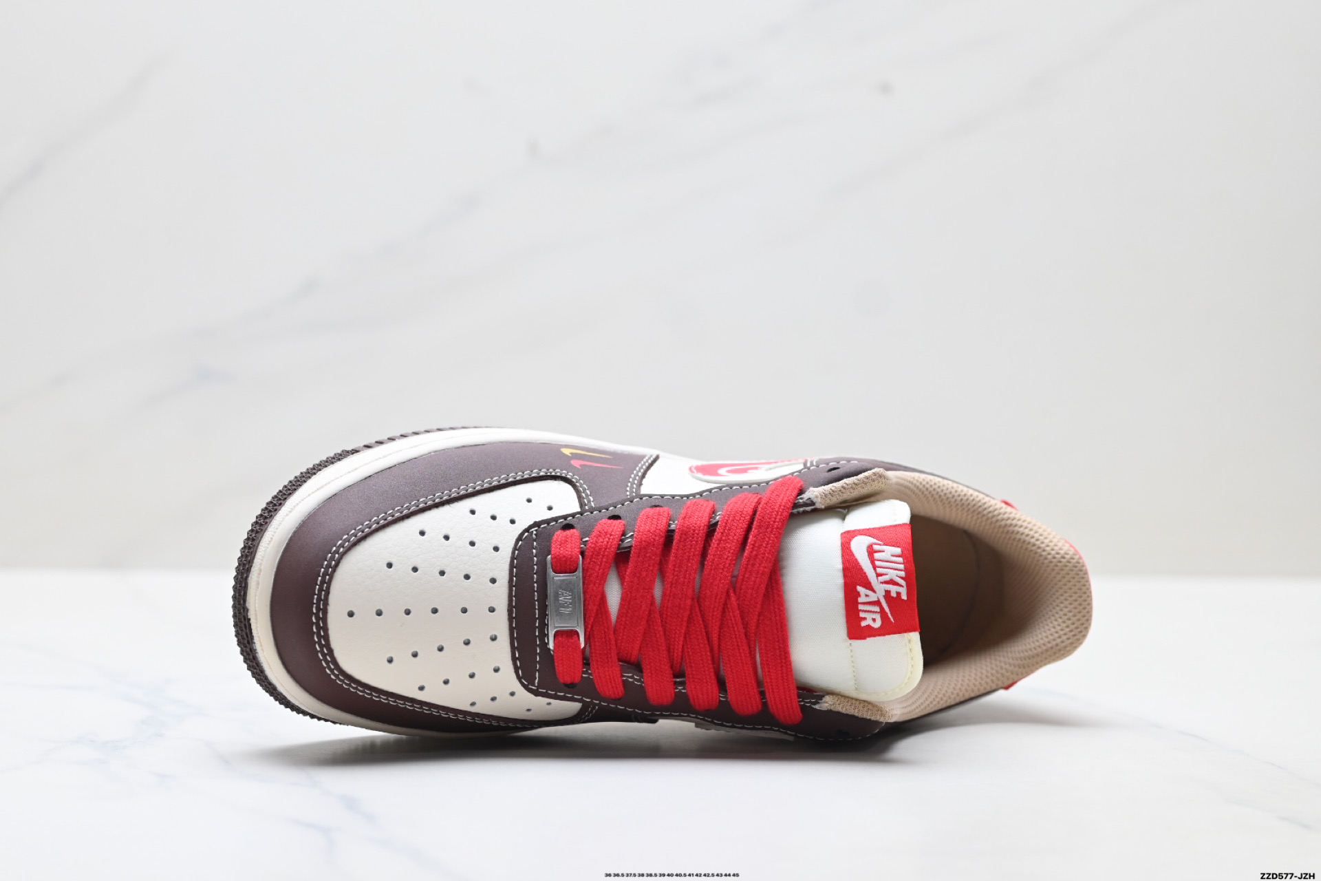 NIKE AIR FORCE 1‘07 LV8 XT6998-149