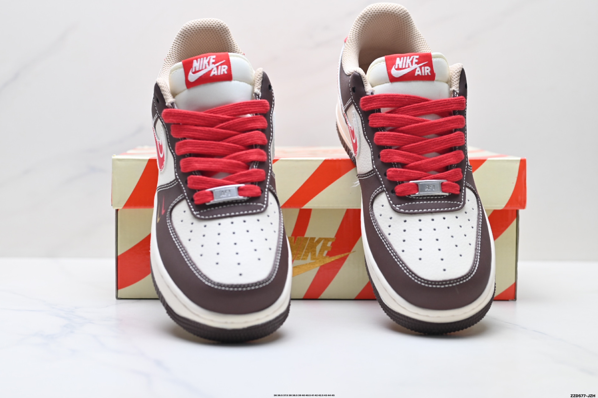 NIKE AIR FORCE 1‘07 LV8 XT6998-149