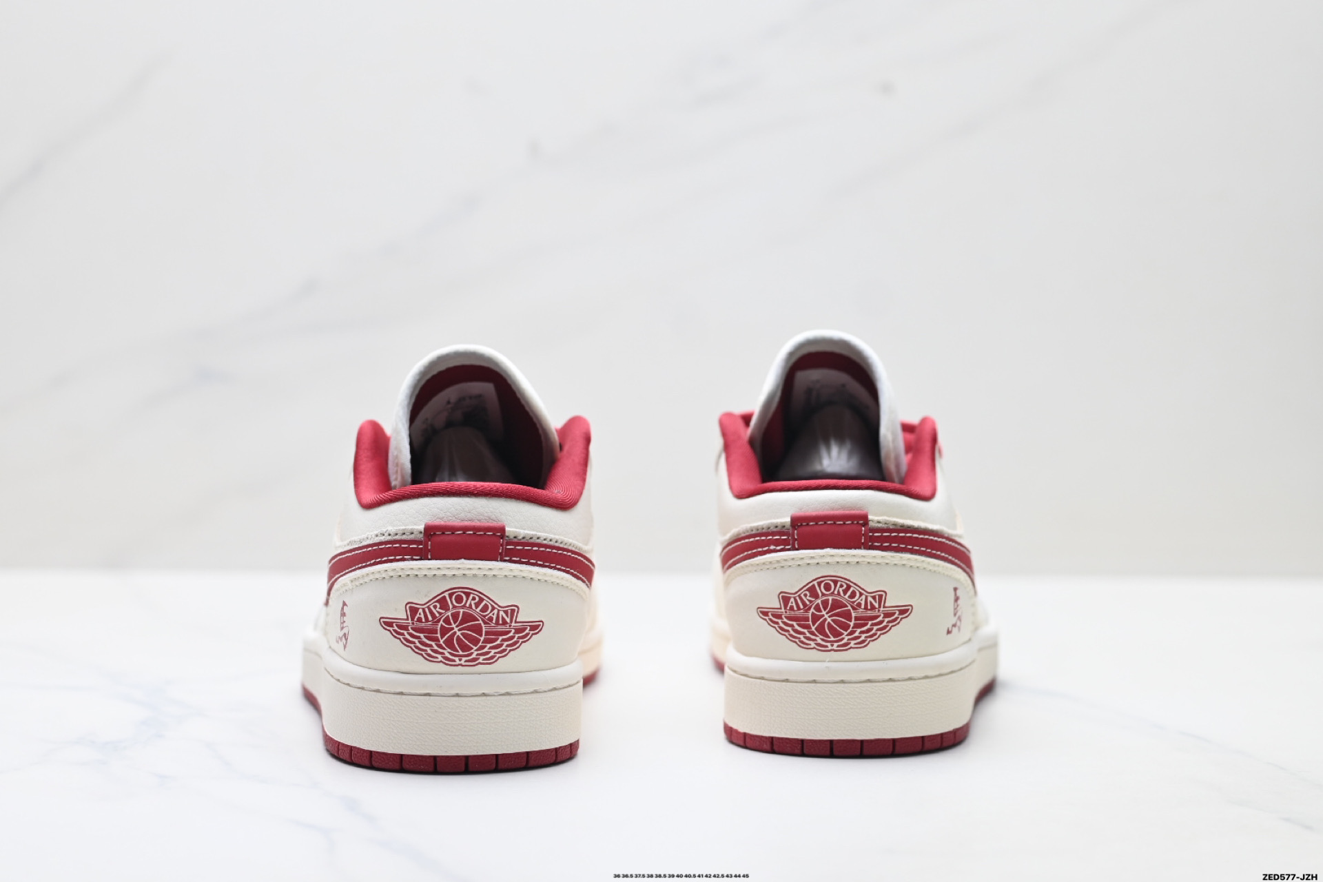 Nike Air Jordan 1 Low AJ1乔1低帮休闲板鞋 LX1988-827