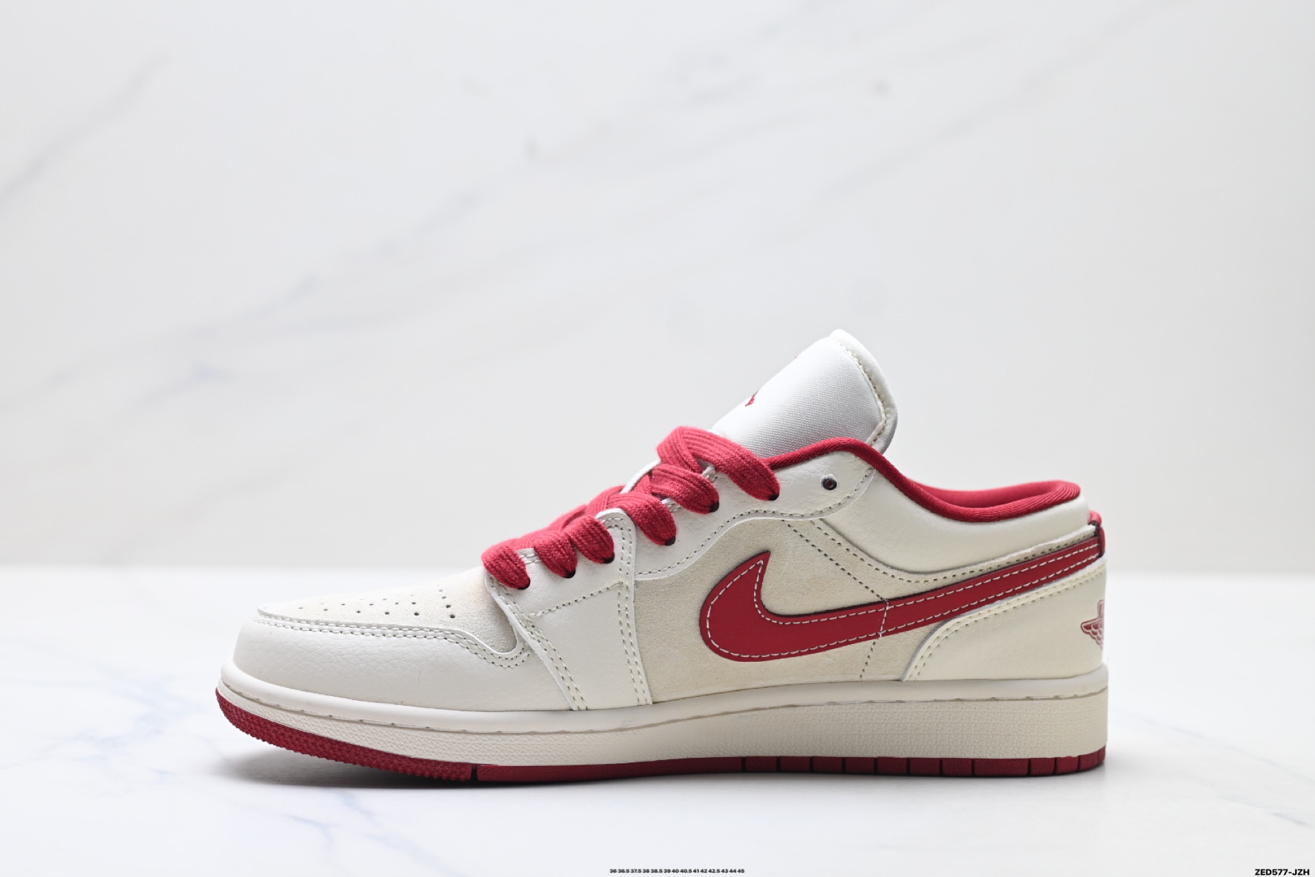 Nike Air Jordan 1 Low AJ1乔1低帮休闲板鞋 LX1988-827