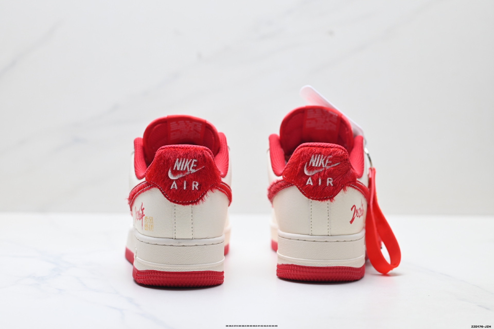 NIKE AIR FORCE 1‘07 LV8 QW5288-118 NIKE AIR FORCE 1‘07 LV8 QW5288-118