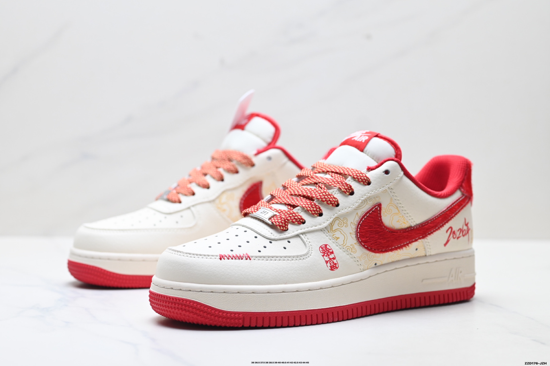 NIKE AIR FORCE 1‘07 LV8 QW5288-118 NIKE AIR FORCE 1‘07 LV8 QW5288-118