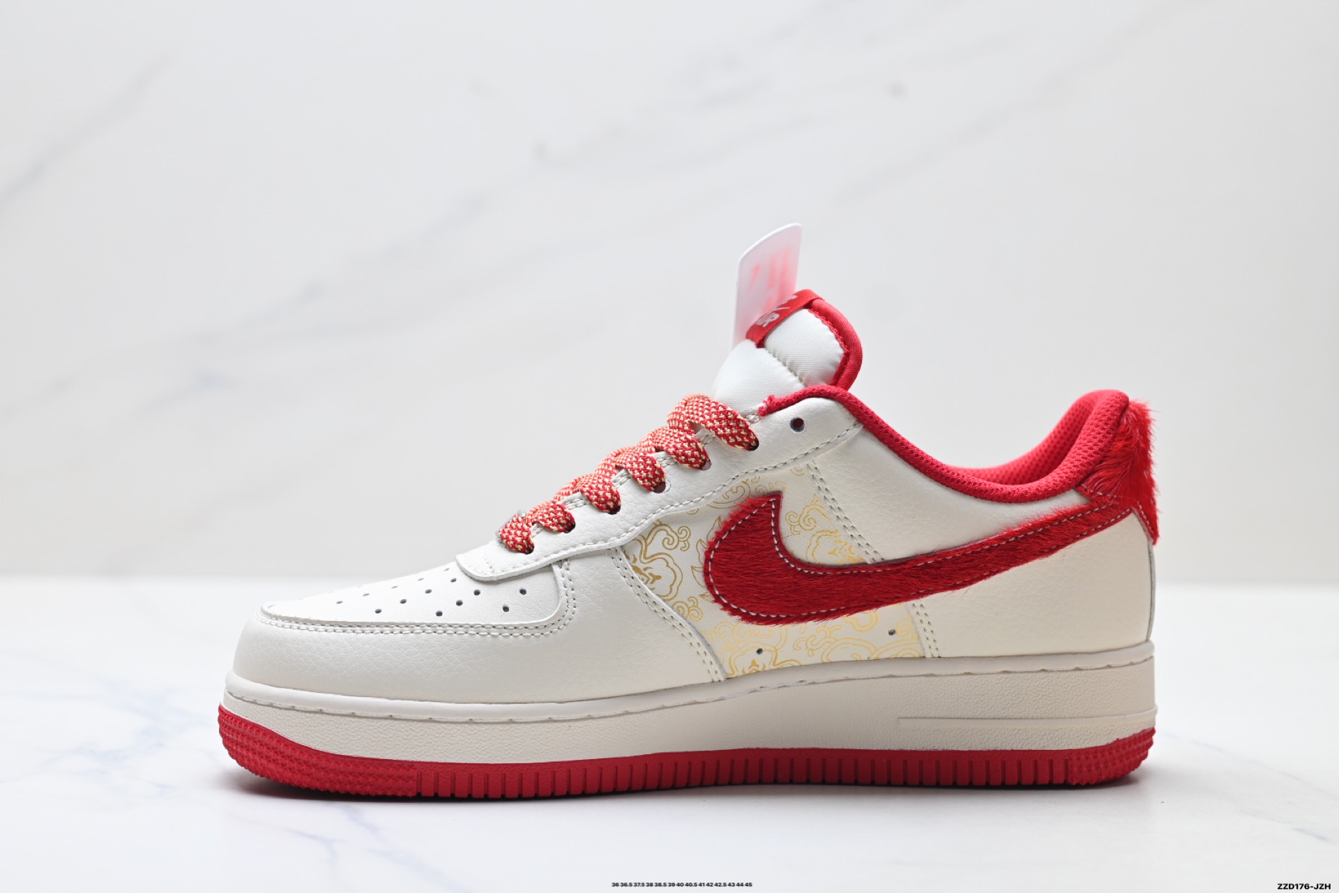 NIKE AIR FORCE 1‘07 LV8 QW5288-118 NIKE AIR FORCE 1‘07 LV8 QW5288-118