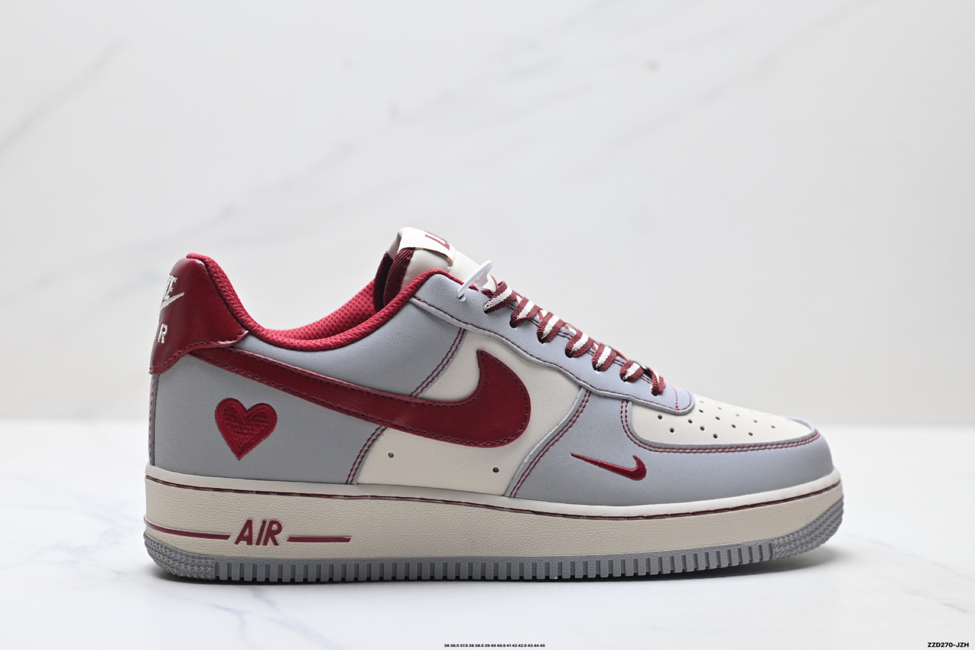 NIKE AIR FORCE 1‘07 LV8 NH0601-540