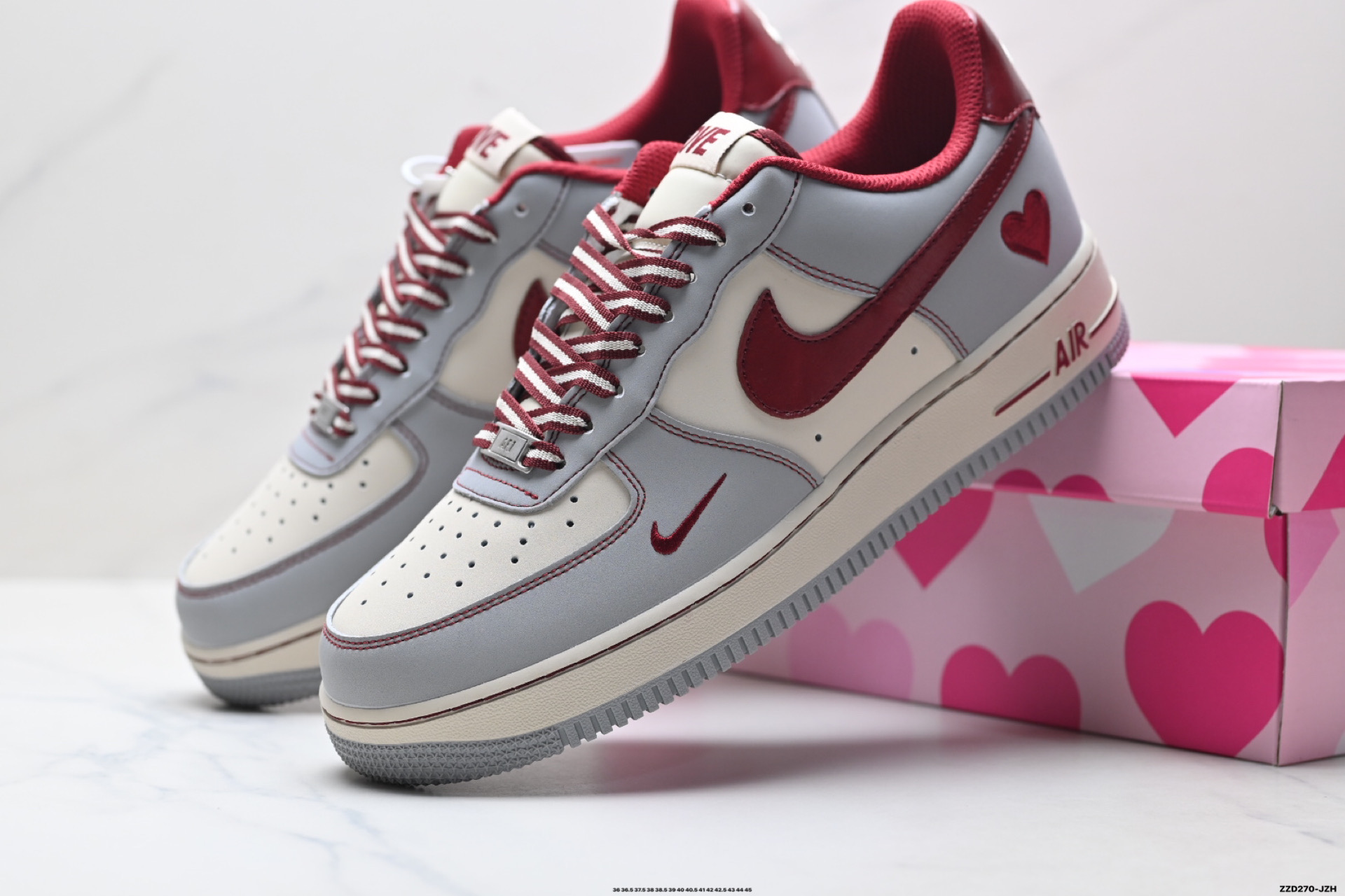 NIKE AIR FORCE 1‘07 LV8 NH0601-540