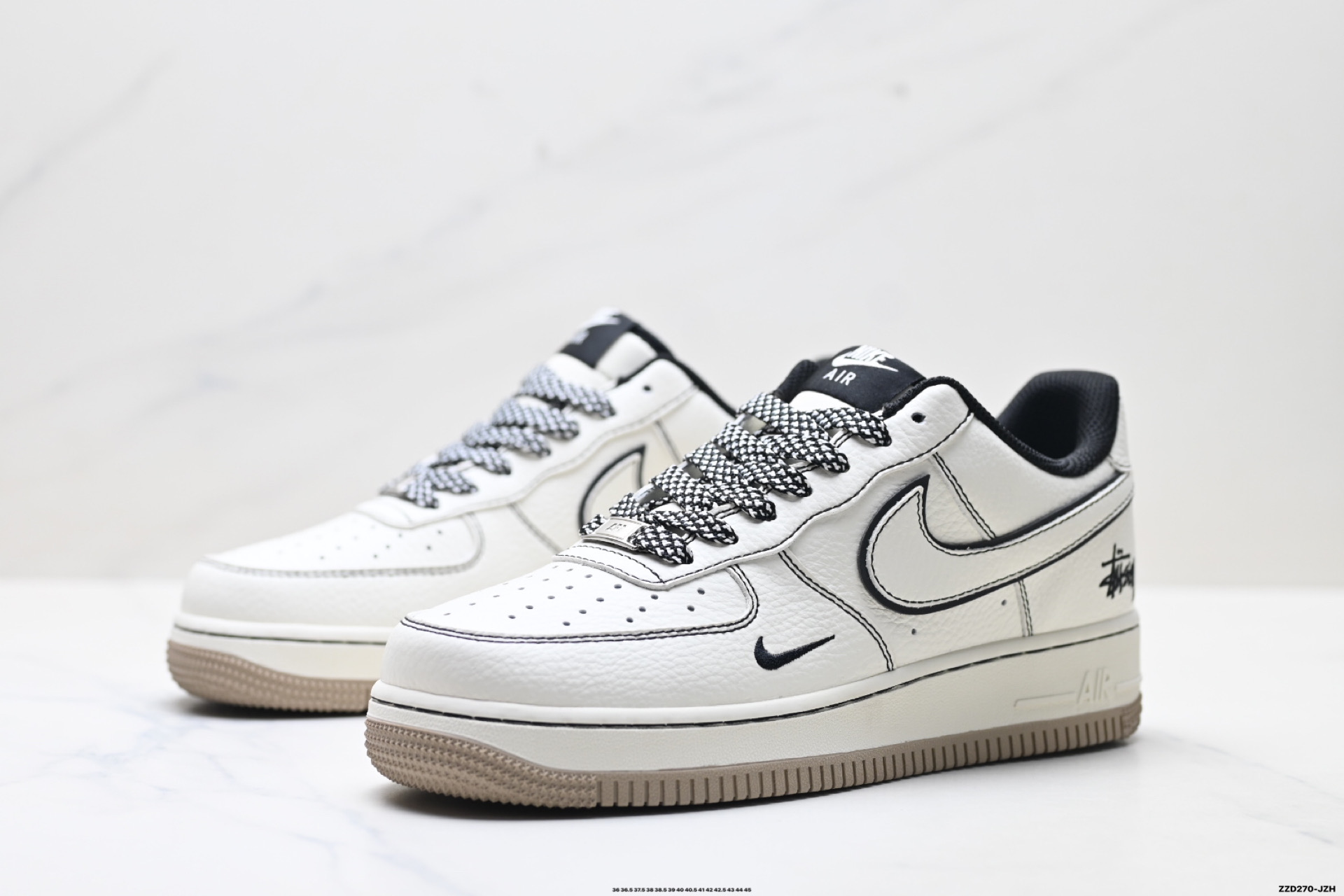 NIKE AIR FORCE 1‘07 LV8 MM3399-819