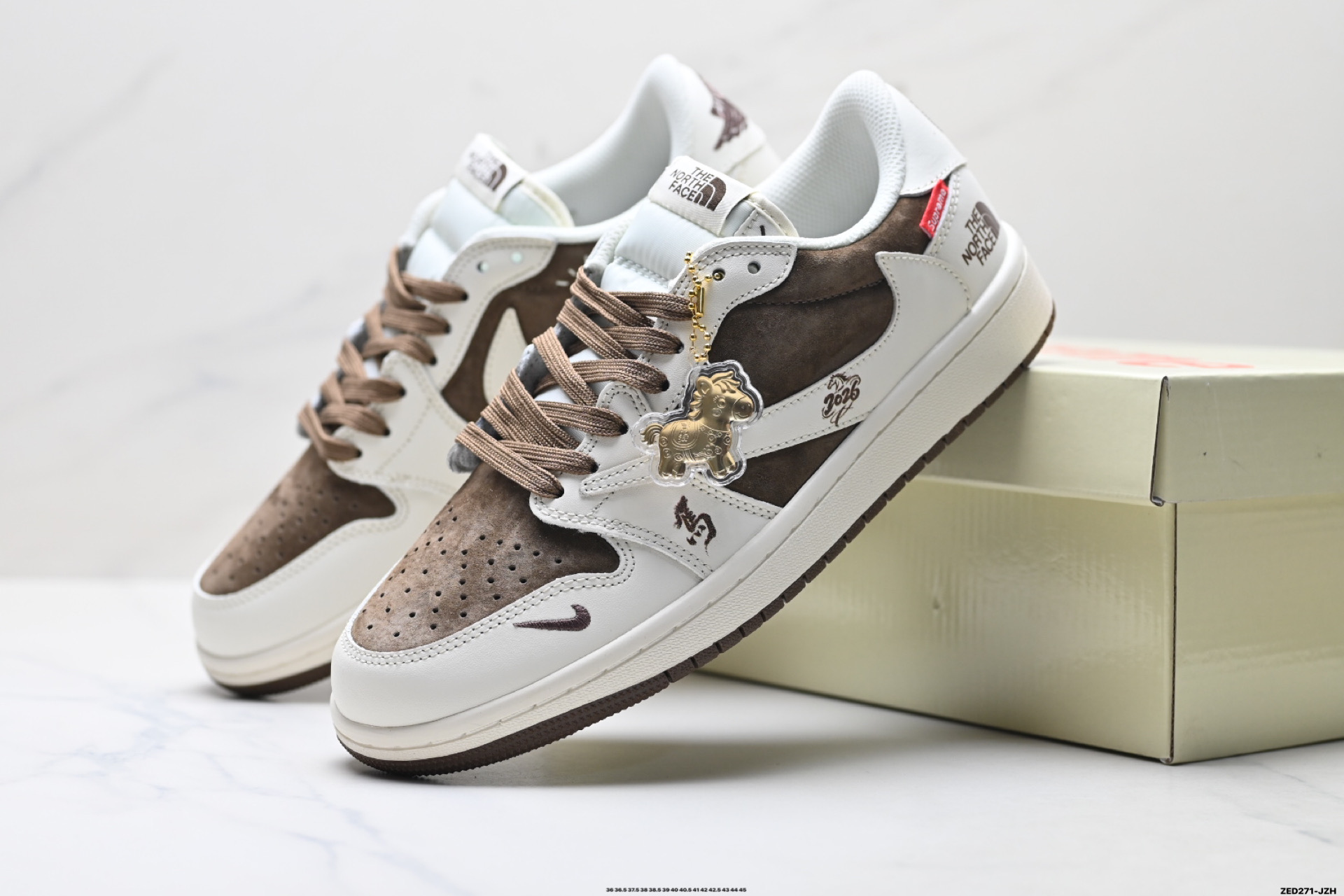 Nike Air Jordan 1 x Travis Scott AJ1倒勾 乔一倒钩 ‘DIY’定制 耐克 低帮文化篮球鞋 DM7866-129-Top High Quatity Cheap Sneakers Fashion Clothing Clothes Bags handbags Shoes of all Brand wholesale With The best Quality And Beautiful Price from China Factory Chinese suppliers wholesaler seller Nike Air Jordan 1 x Travis Scott AJ1倒勾 乔一倒钩 ‘DIY’定制 耐克 低帮文化篮球鞋 DM7866-129