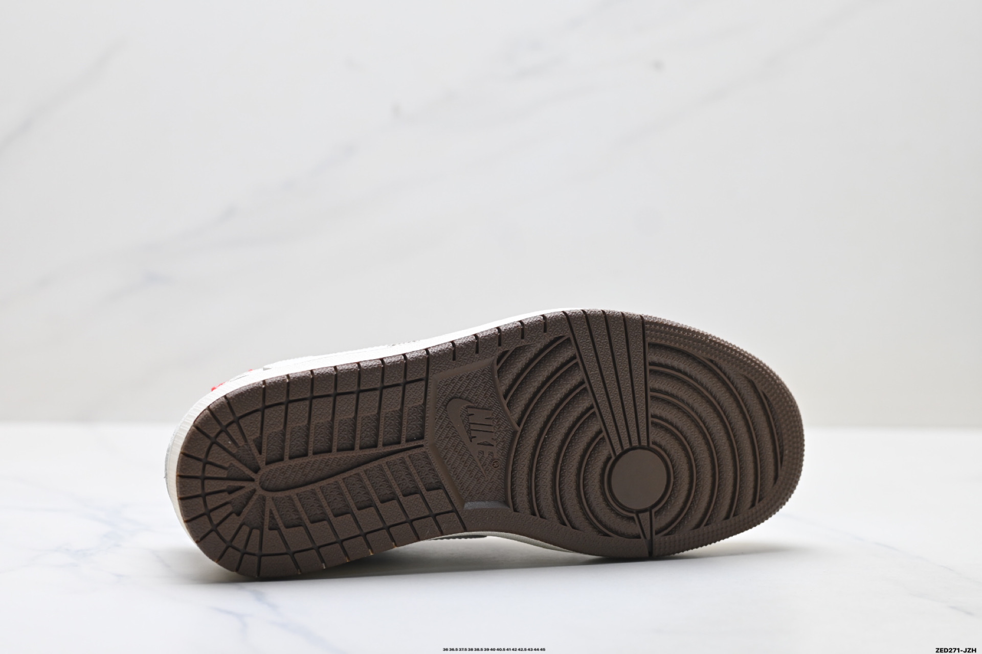 Nike Air Jordan 1 x Travis Scott AJ1倒勾 乔一倒钩 ‘DIY’定制 耐克 低帮文化篮球鞋 DM7866-129-Top High Quatity Cheap Sneakers Fashion Clothing Clothes Bags handbags Shoes of all Brand wholesale With The best Quality And Beautiful Price from China Factory Chinese suppliers wholesaler seller Nike Air Jordan 1 x Travis Scott AJ1倒勾 乔一倒钩 ‘DIY’定制 耐克 低帮文化篮球鞋 DM7866-129