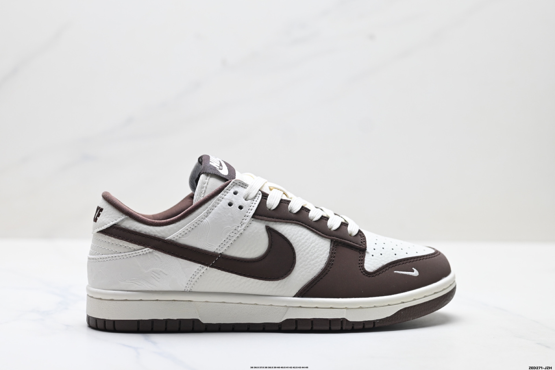 Nike Dunk Low Retro ‘DIY高端定制’耐克 低帮休闲运动板鞋 lQ1118-220 Nike Dunk Low Retro ‘DIY高端定制’耐克 低帮休闲运动板鞋 lQ1118-220