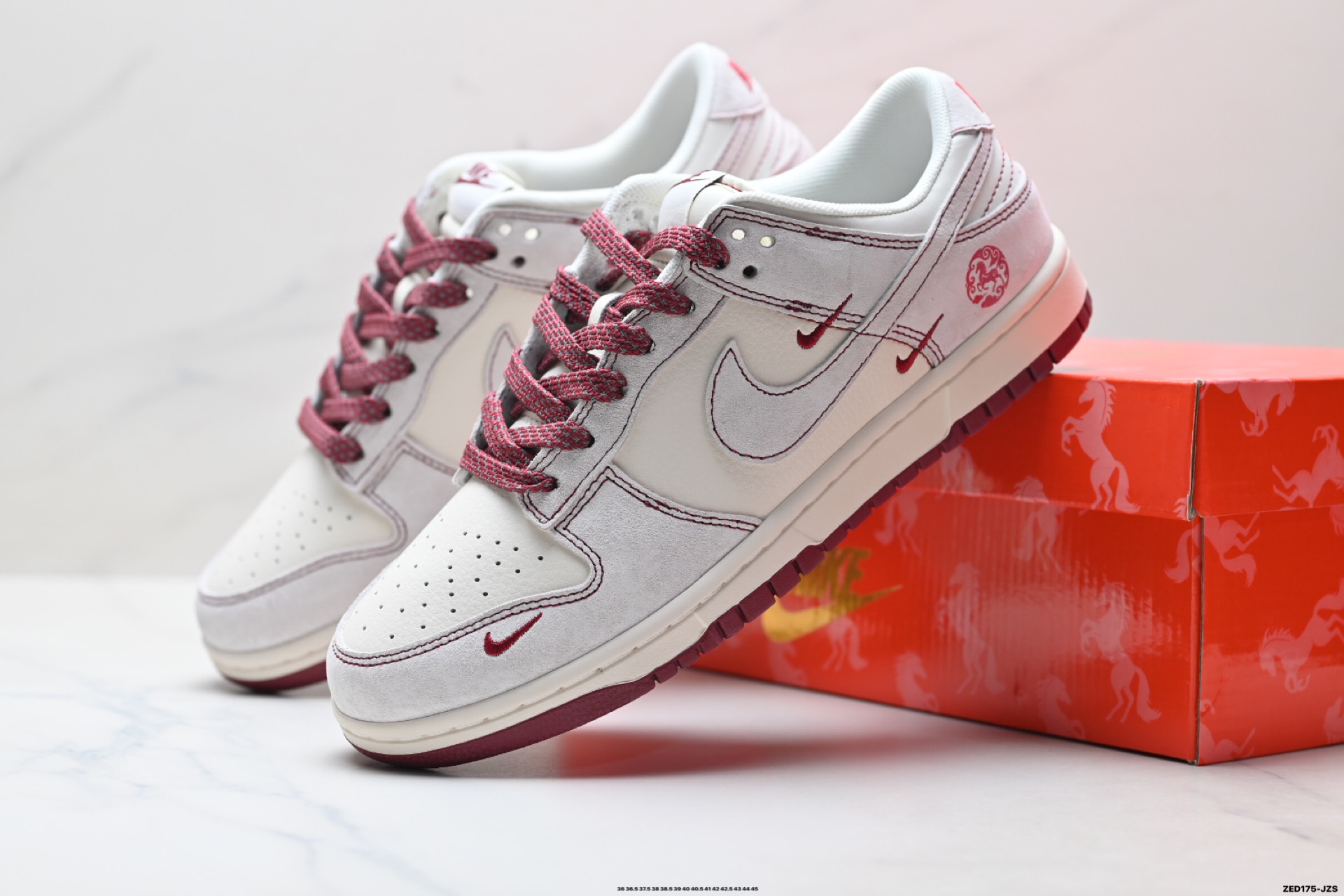 Nike Dunk Low Retro ‘DIY高端定制’耐克 低帮休闲运动板鞋 DX2688-014 Nike Dunk Low Retro ‘DIY高端定制’耐克 低帮休闲运动板鞋 DX2688-014