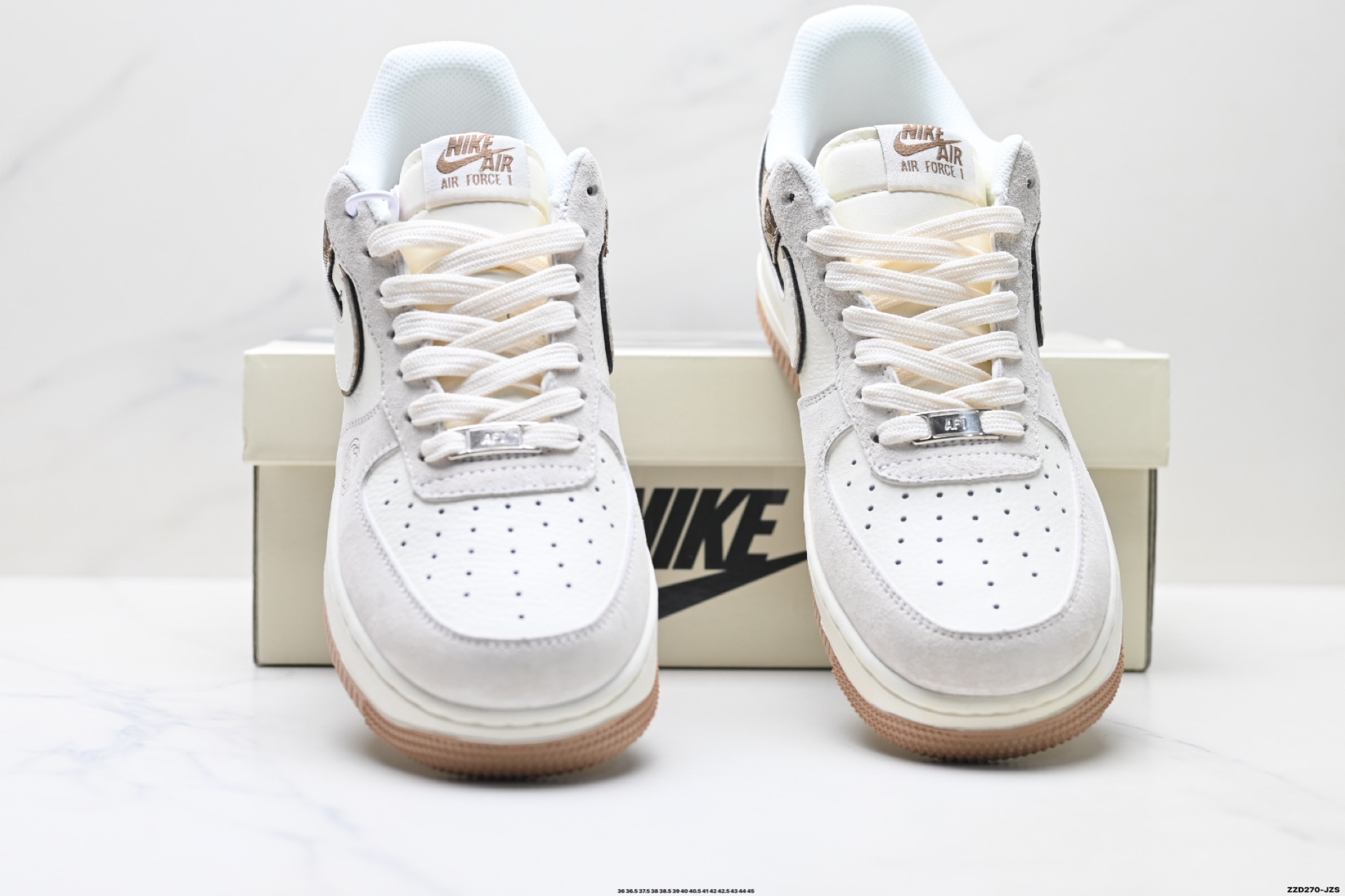 NIKE AIR FORCE 1‘07 LV8 MM3399-809
