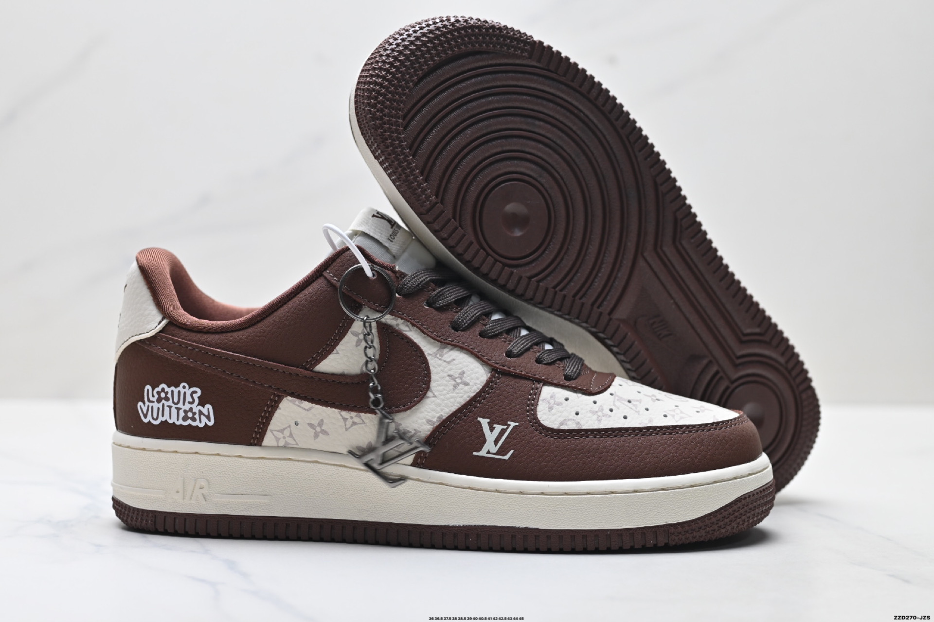NIKE AIR FORCE 1‘07 LV8 DF0188-127 NIKE AIR FORCE 1‘07 LV8 DF0188-127