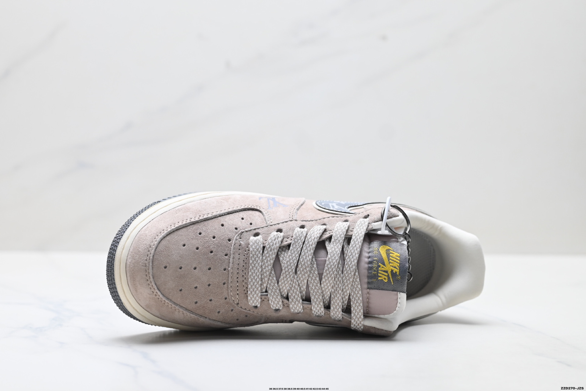 NIKE AIR FORCE 1‘07 LV8 KL1688-003