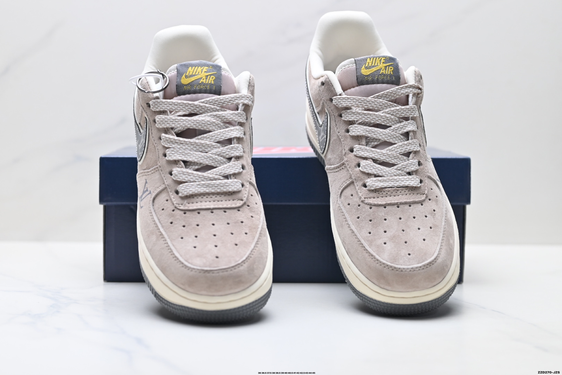 NIKE AIR FORCE 1‘07 LV8 KL1688-003