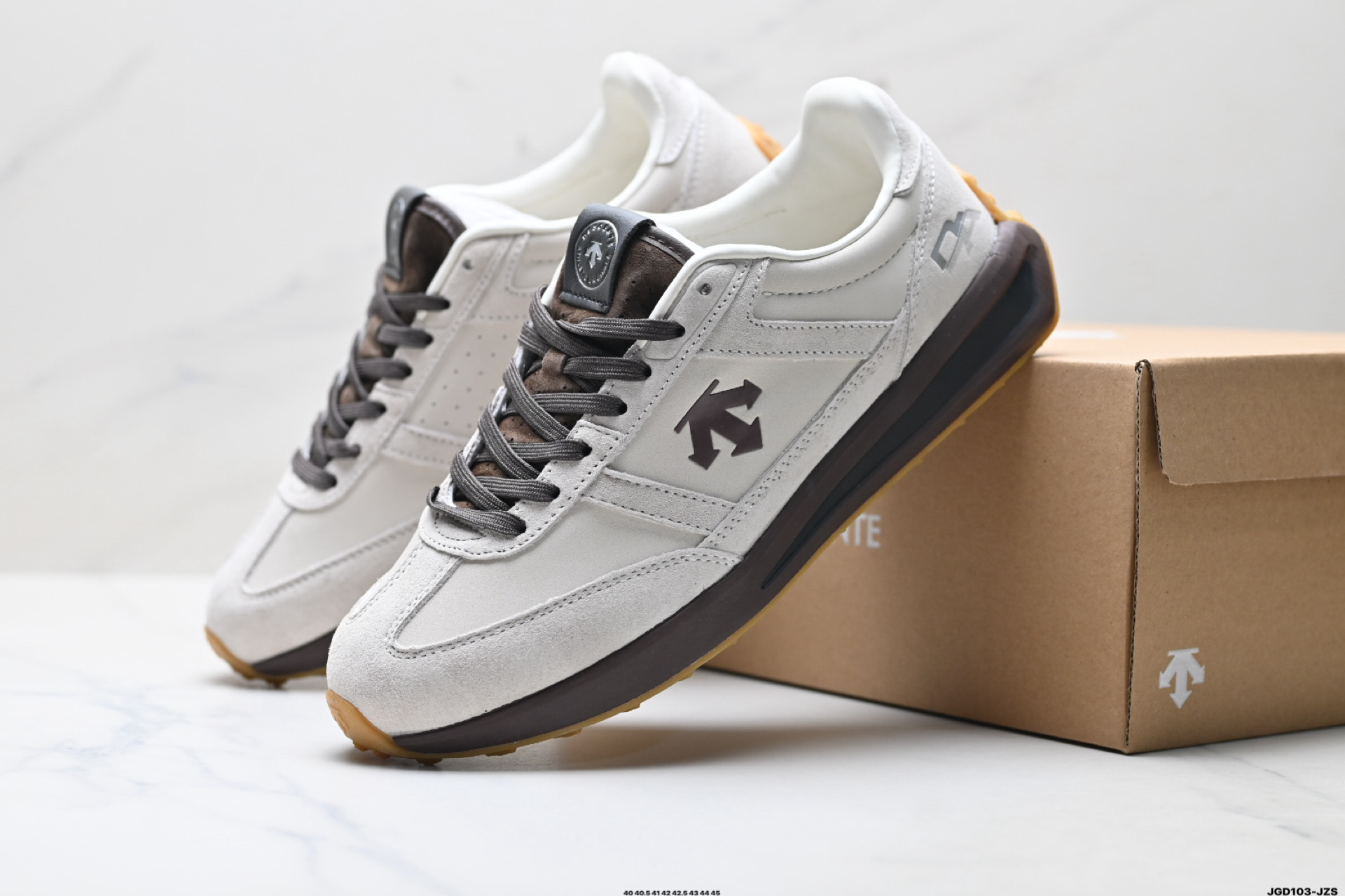 迪桑特DESCENTE CHRON RACER 舒适百搭 防滑耐磨 低帮 生活休闲鞋 D6131LSN14-Top High Quatity Cheap Sneakers Fashion Clothing Clothes Bags handbags Shoes of all Brand wholesale With The best Quality And Beautiful Price from China Factory Chinese suppliers wholesaler seller 迪桑特DESCENTE CHRON RACER 舒适百搭 防滑耐磨 低帮 生活休闲鞋 D6131LSN14