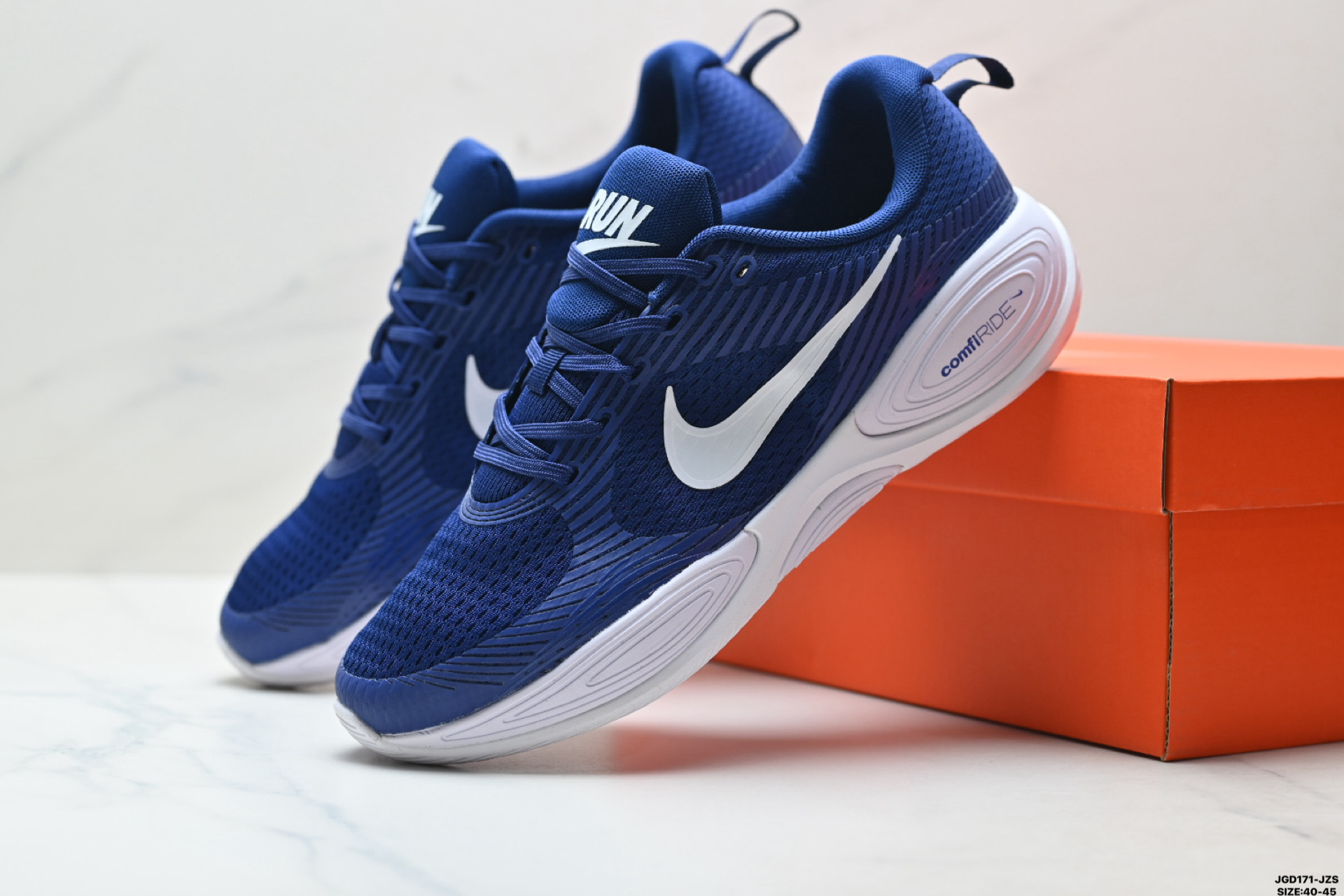 Nike ComfiRide 耐克 舒适贴合 透气支撑跑步鞋 DX5886-006