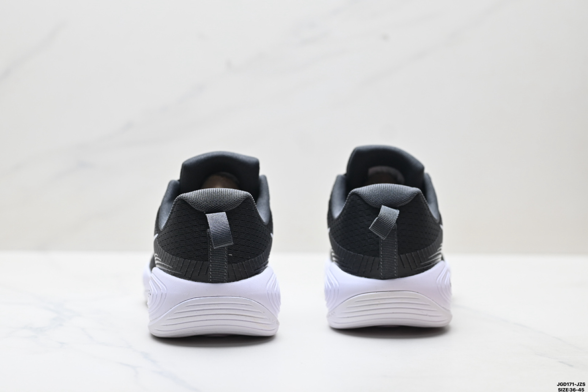 Nike ComfiRide 耐克 舒适贴合 透气支撑跑步鞋 DX5886-006