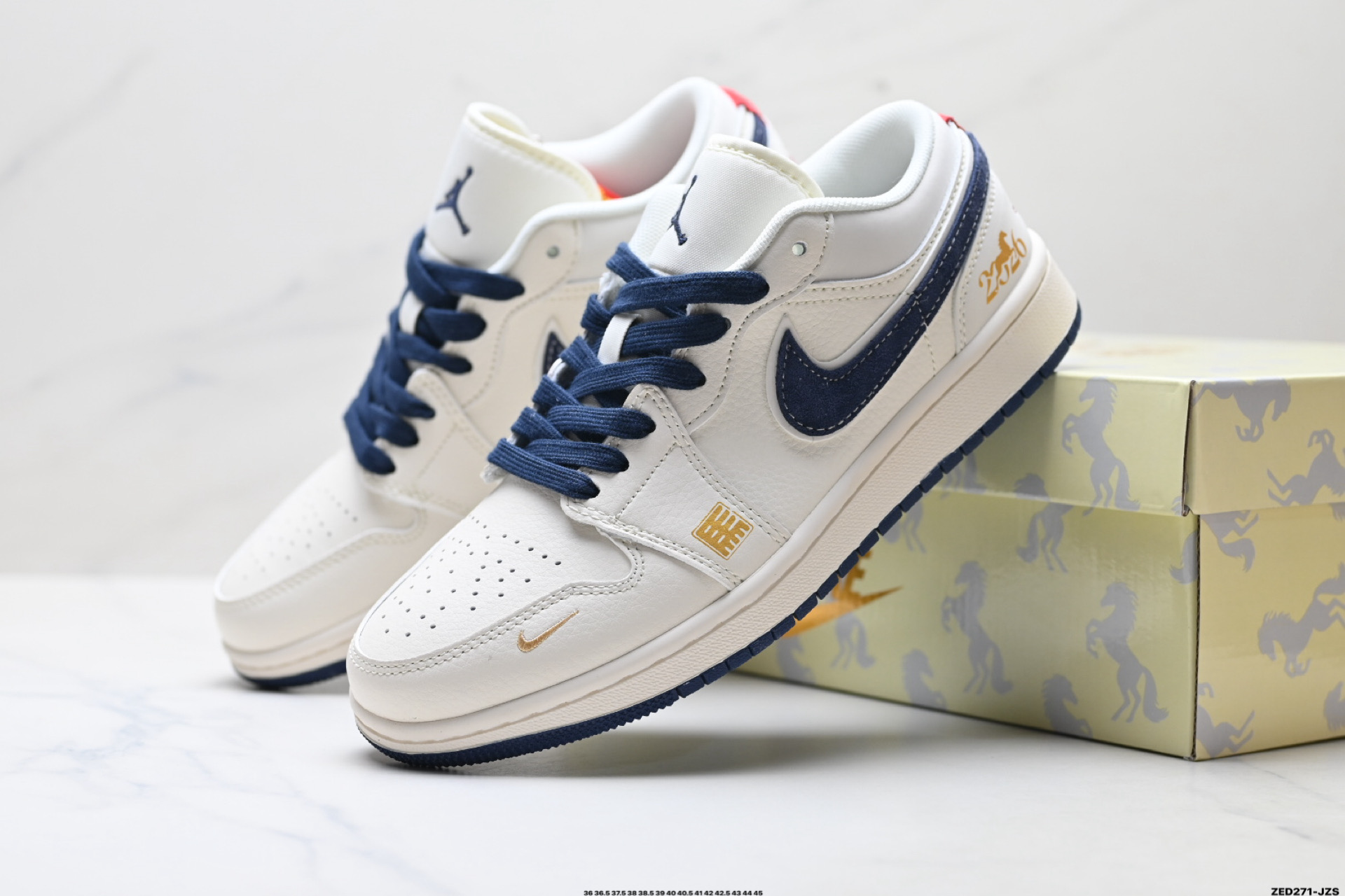 Nike Air Jordan 1 Low AJ1乔1低帮休闲板鞋 JP2076-121 Nike Air Jordan 1 Low AJ1乔1低帮休闲板鞋 JP2076-121