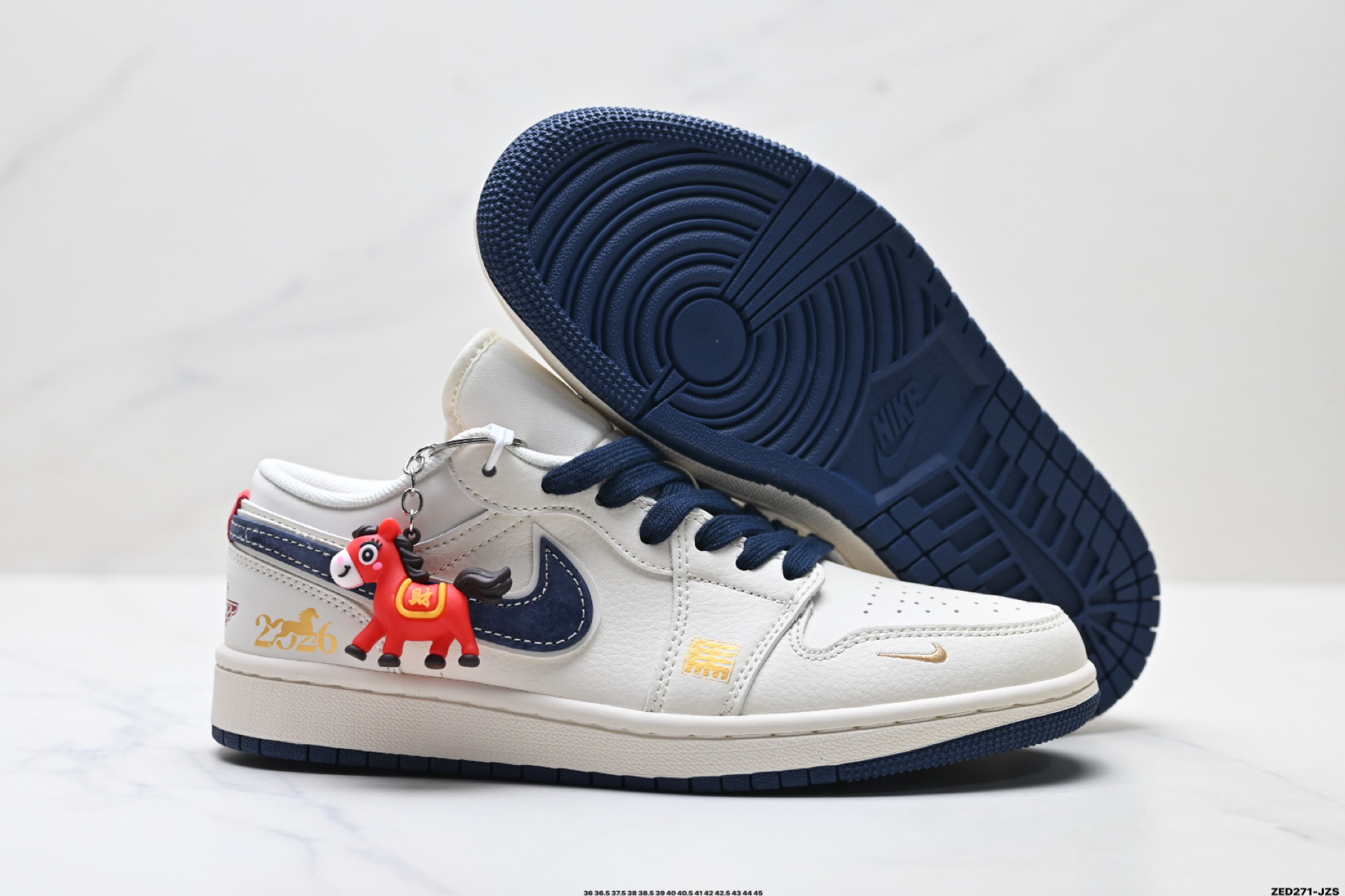 Nike Air Jordan 1 Low AJ1乔1低帮休闲板鞋 JP2076-121 Nike Air Jordan 1 Low AJ1乔1低帮休闲板鞋 JP2076-121