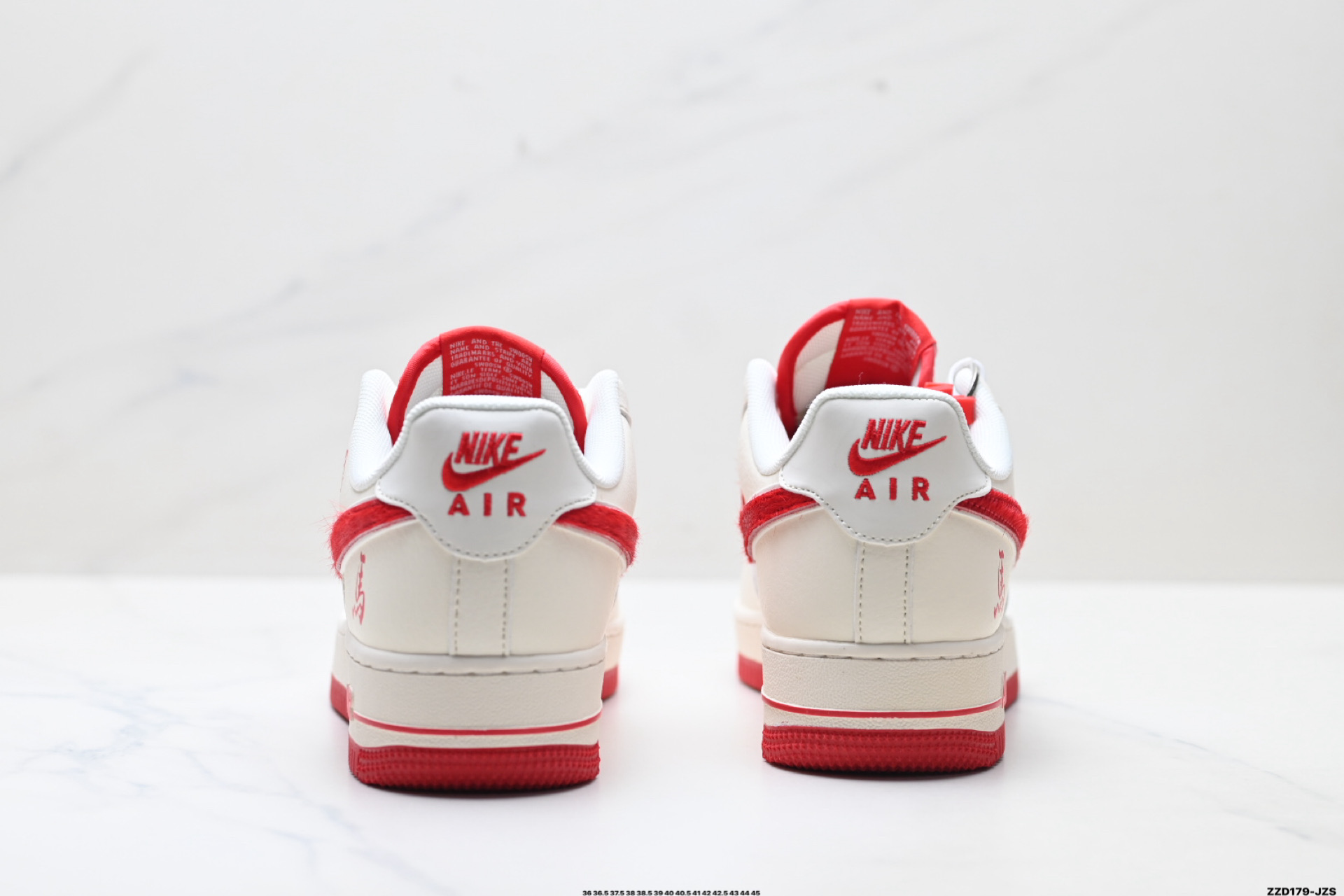 NIKE AIR FORCE 1‘07 LV8 HT5088-626