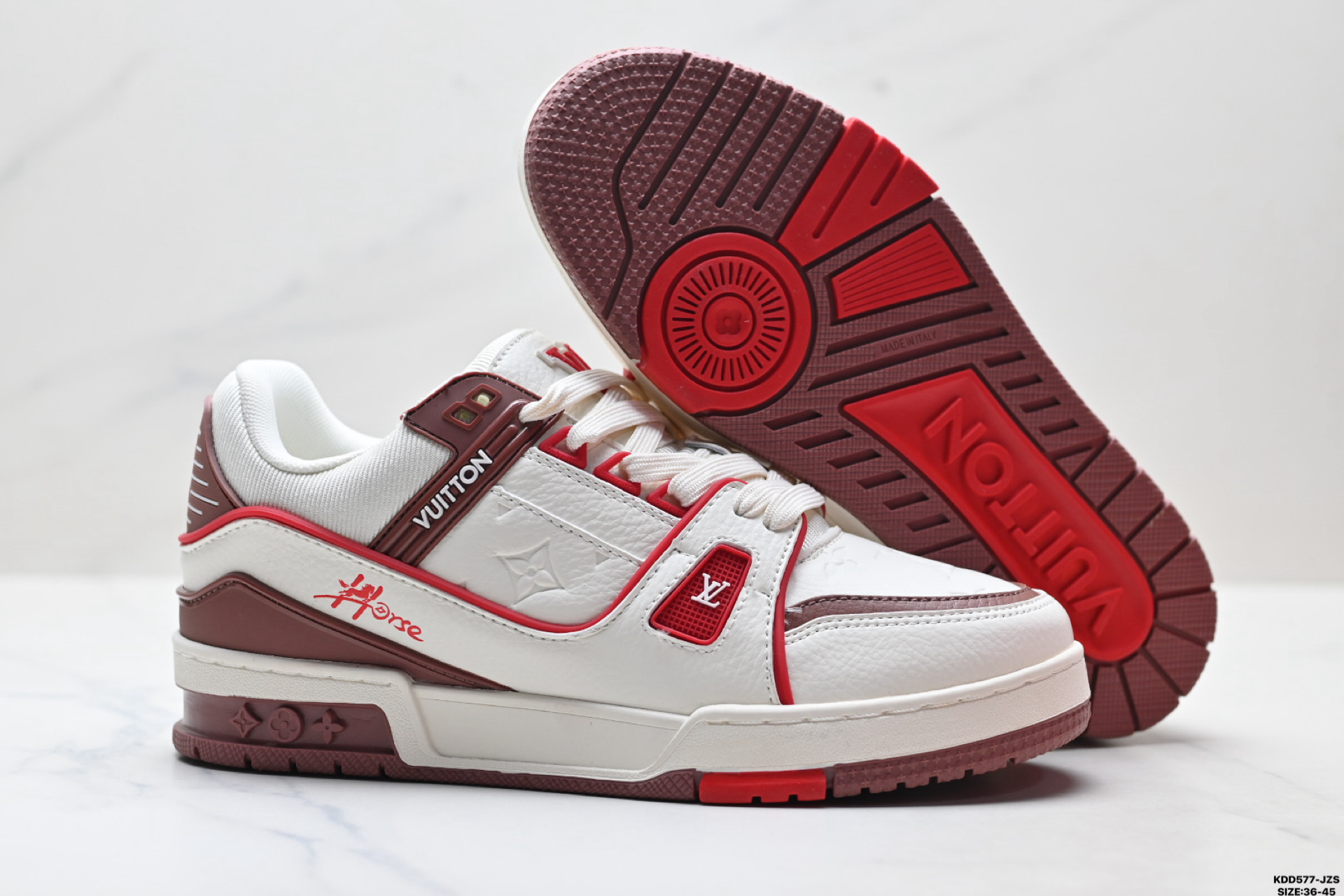 马年限定中国红礼盒Louis vuitton Trainer Sneaker Low 路易威登 休闲运动文化百搭板鞋 马年限定中国红礼盒Louis vuitton Trainer Sneaker Low 路易威登 休闲运动文化百搭板鞋