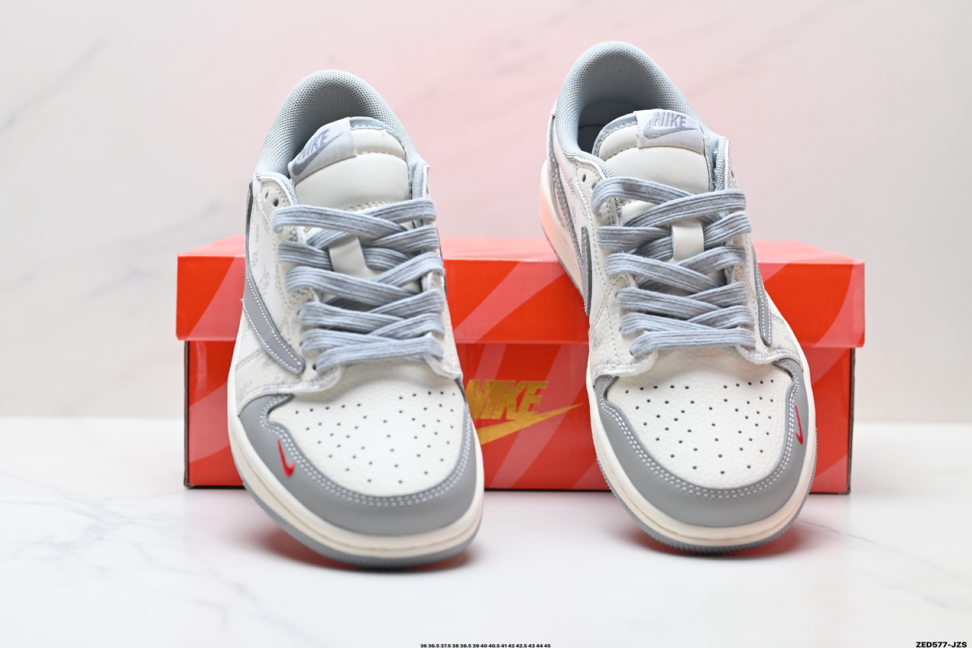 280 Nike Air Jordan 1 x Travis Scott AJ1倒勾 乔一倒钩 ‘DIY’定制 耐克 低帮文化篮球鞋 XT6998-115
