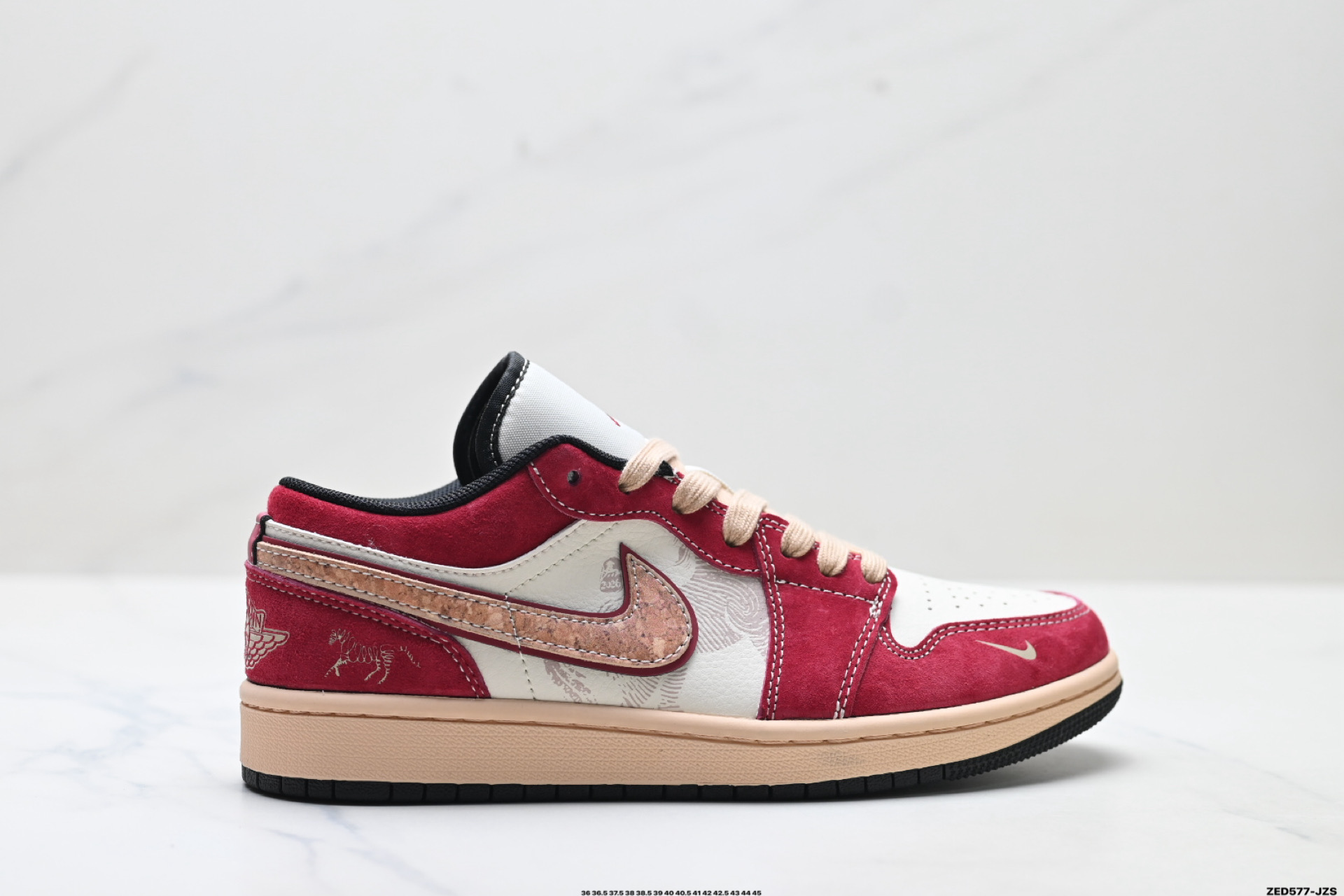 Nike Air Jordan 1 Low AJ1乔1低帮休闲板鞋 LX1988-824
