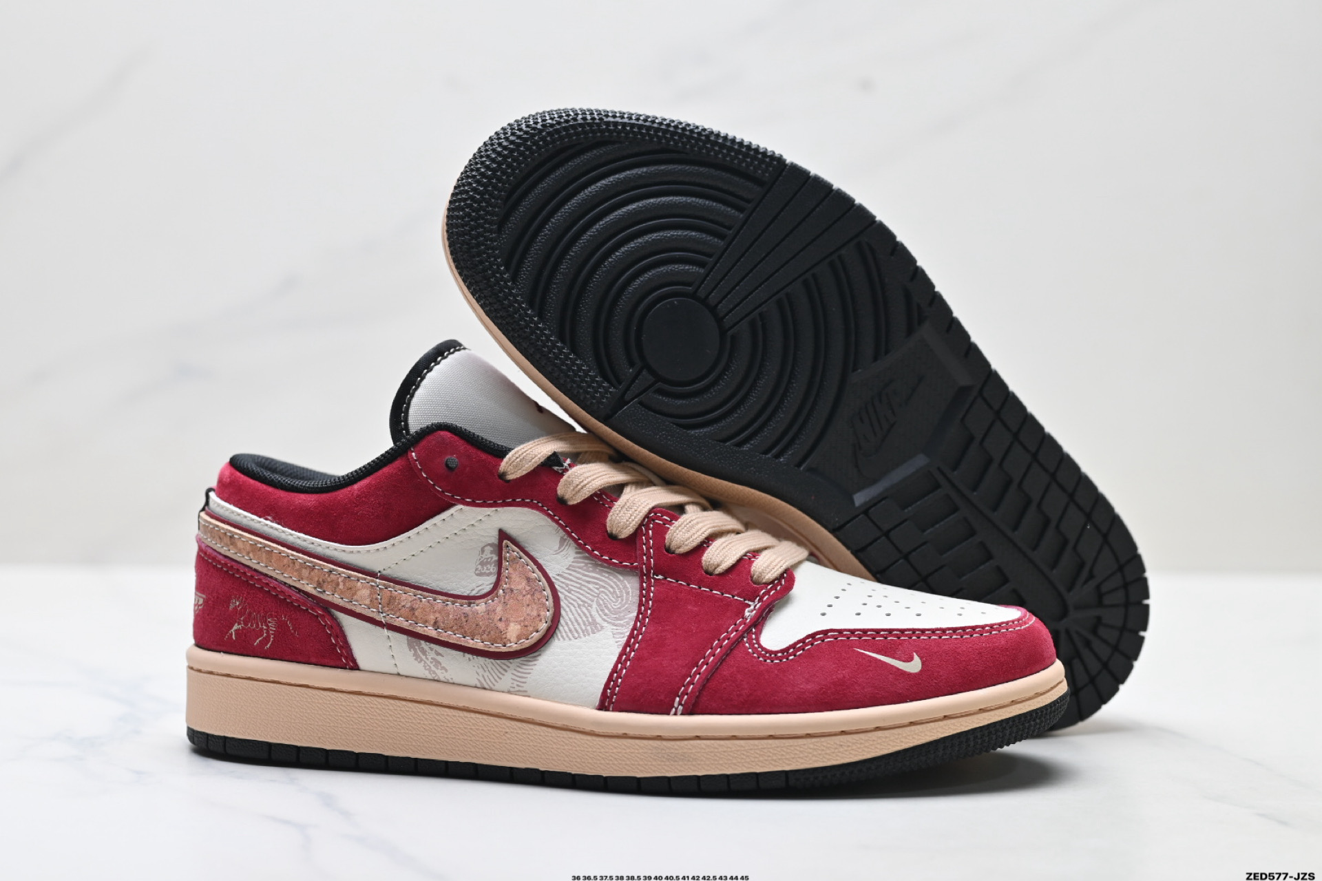 Nike Air Jordan 1 Low AJ1乔1低帮休闲板鞋 LX1988-824