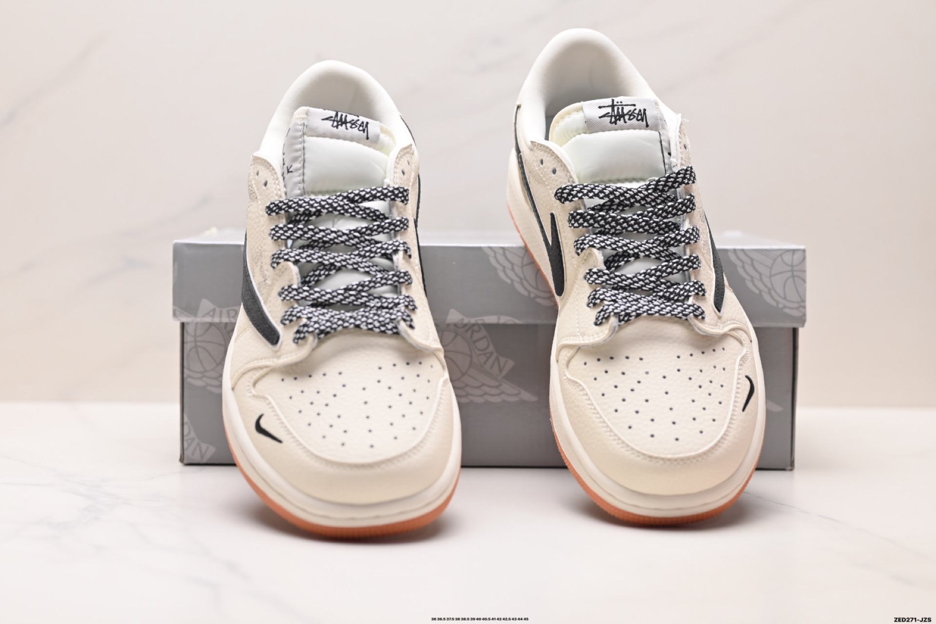 Nike Air Jordan 1 x Travis Scott AJ1倒勾 乔一倒钩 ‘DIY’定制 耐克 低帮文化篮球鞋 LD2028-073