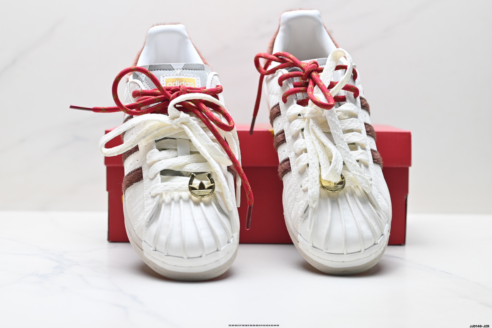 Adidas Originals Superstar贝壳头系列 阿迪达斯 三叶草低帮经典百搭休闲运动板鞋 KJ6293-Top High Quatity Cheap Sneakers Fashion Clothing Clothes Bags handbags Shoes of all Brand wholesale With The best Quality And Beautiful Price from China Factory Chinese suppliers wholesaler seller Adidas Originals Superstar贝壳头系列 阿迪达斯 三叶草低帮经典百搭休闲运动板鞋 KJ6293