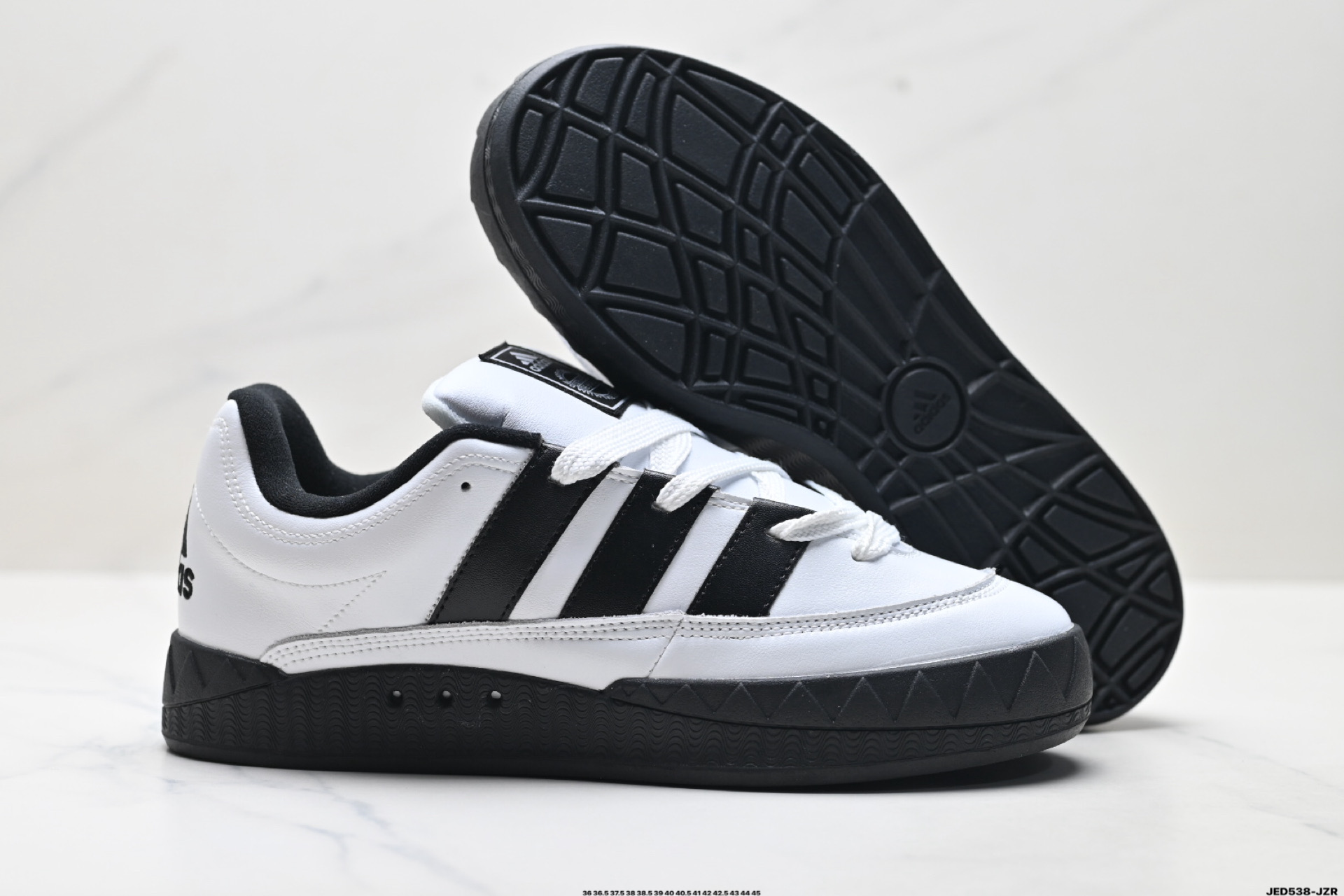 Adidas Adimatic Low 马蒂奇系列低帮 复古鲨鱼面包鞋运动休闲滑板板鞋 lE2224-Top High Quatity Cheap Sneakers Fashion Clothing Clothes Bags handbags Shoes of all Brand wholesale With The best Quality And Beautiful Price from China Factory Chinese suppliers wholesaler seller Adidas Adimatic Low 马蒂奇系列低帮 复古鲨鱼面包鞋运动休闲滑板板鞋 lE2224
