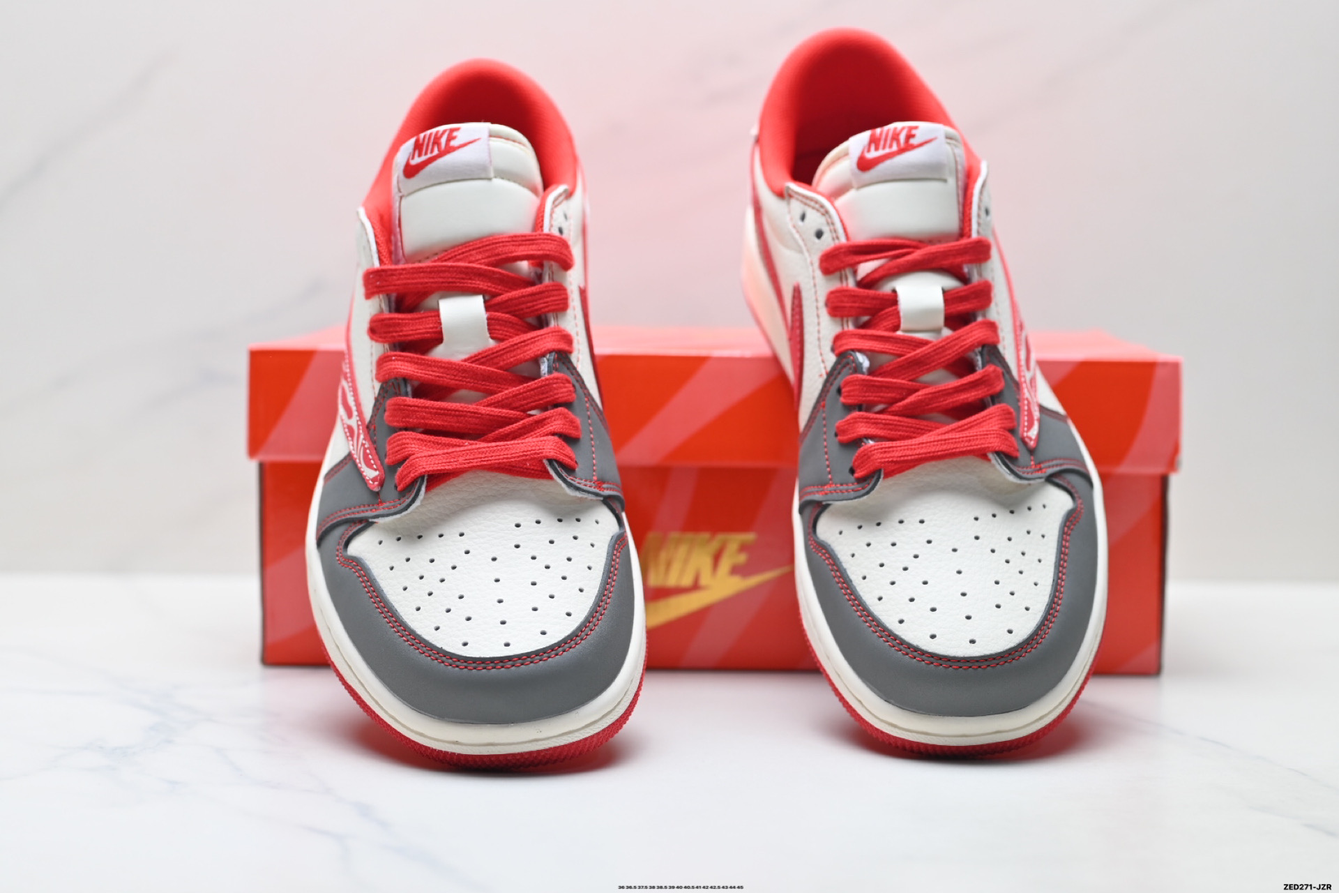 Nike Air Jordan 1 x Travis Scott AJ1倒勾 乔一倒钩 ‘DIY’定制 耐克 低帮文化篮球鞋 DX5688-004 Nike Air Jordan 1 x Travis Scott AJ1倒勾 乔一倒钩 ‘DIY’定制 耐克 低帮文化篮球鞋 DX5688-004