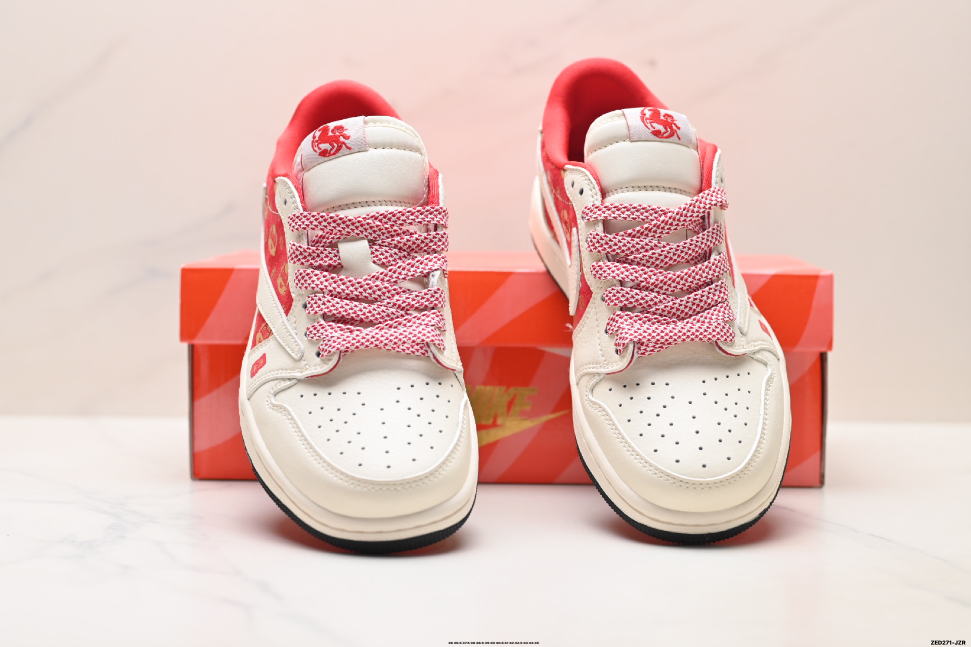 Nike Air Jordan 1 x Travis Scott AJ1倒勾 乔一倒钩 ‘DIY’定制 耐克 低帮文化篮球鞋 FC1688-252