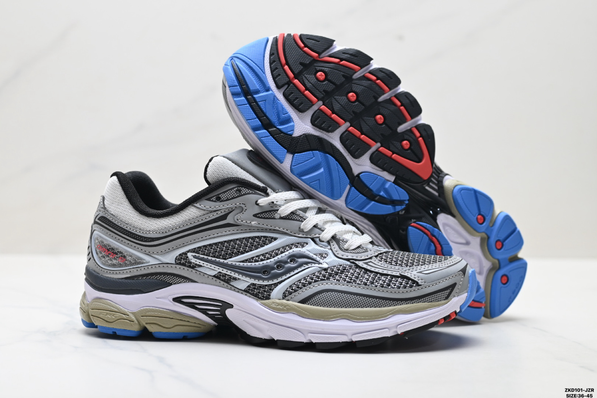 Saucony索康尼 Pro Grid Omni 9 全擎9 舒适柔软跑步鞋 S70739-13 Saucony索康尼 Pro Grid Omni 9 全擎9 舒适柔软跑步鞋 S70739-13