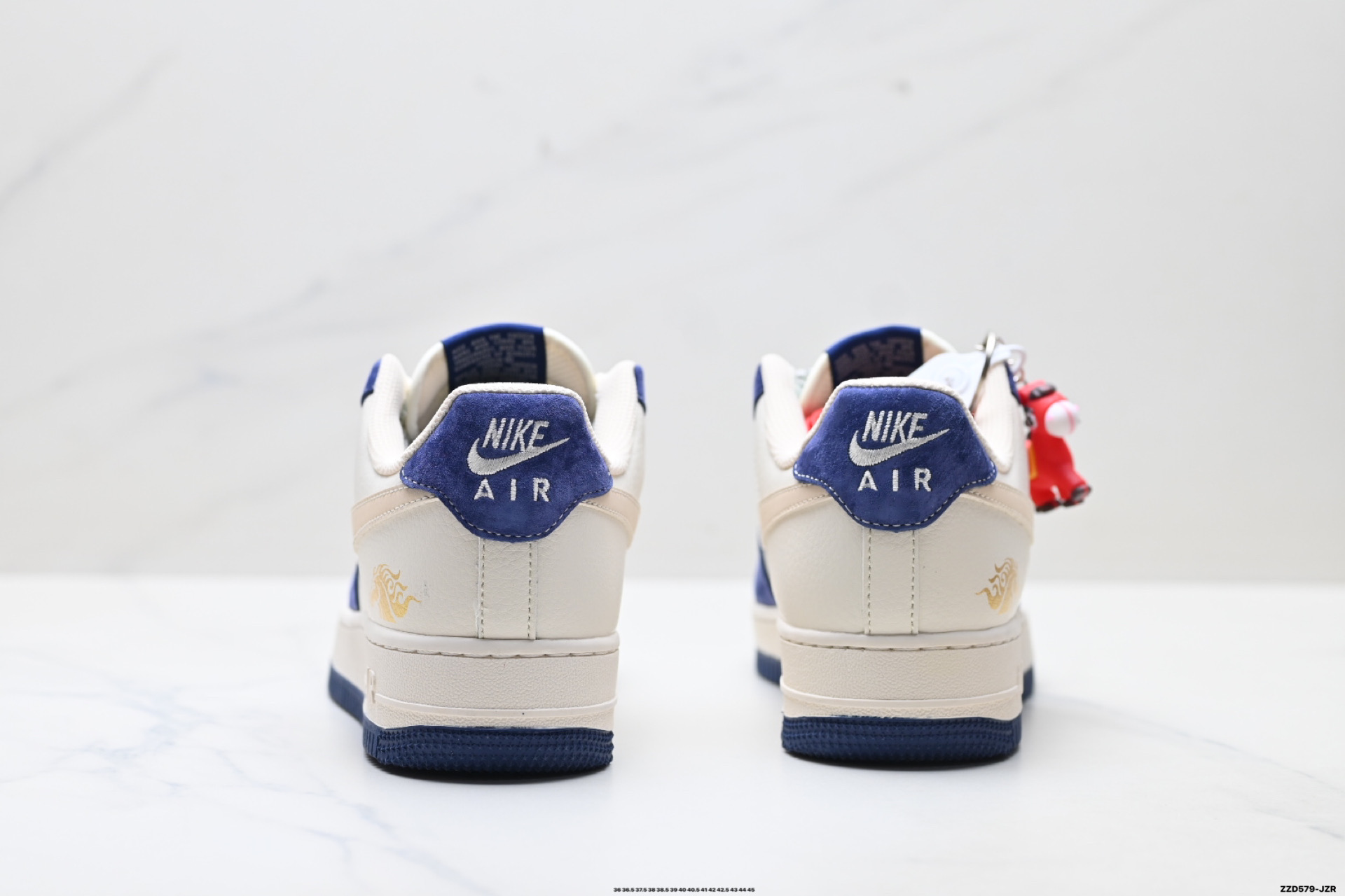 NIKE AIR FORCE 1‘07 LV8 FF9989-004