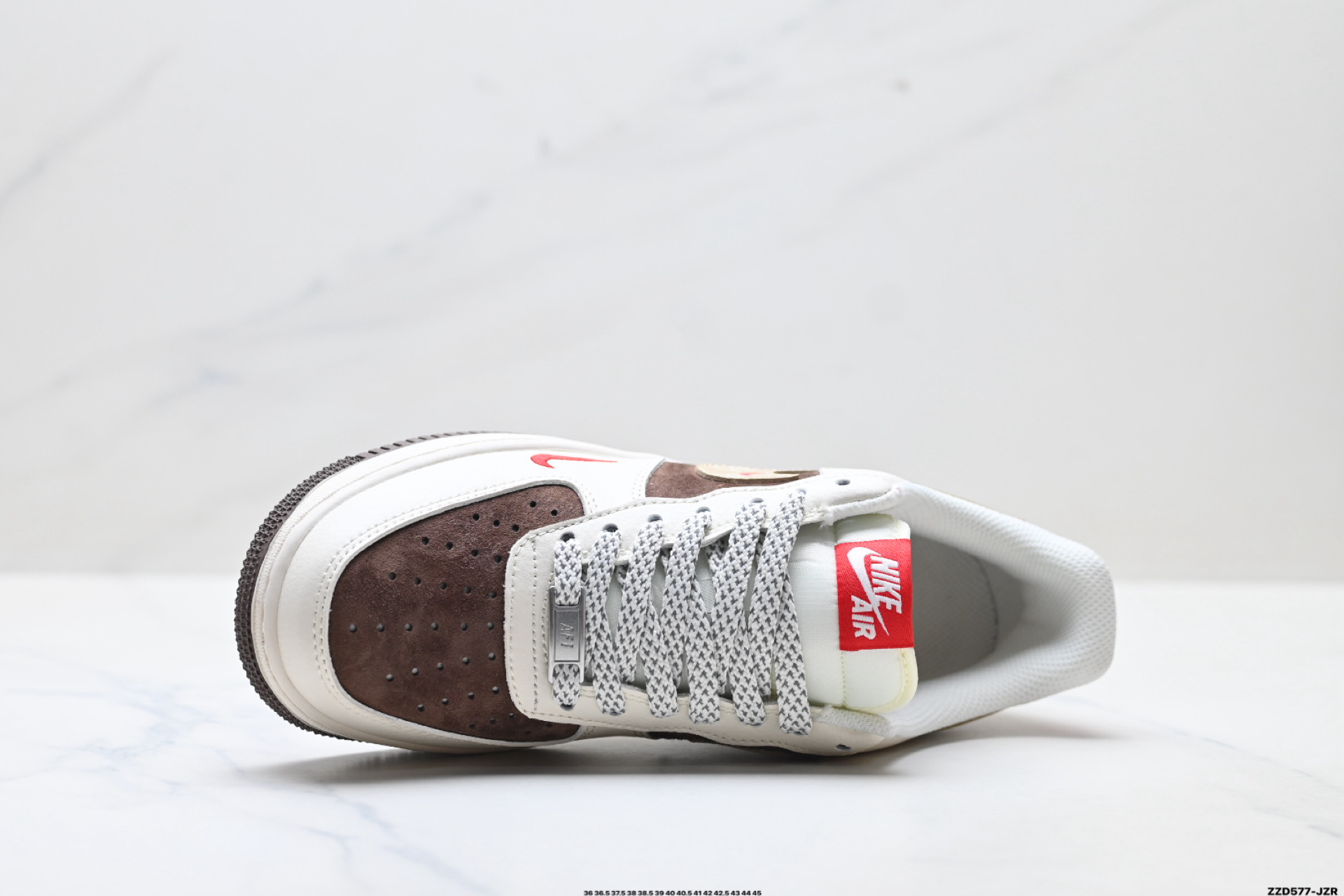 NIKE AIR FORCE 1‘07 LV8 XT6988-151