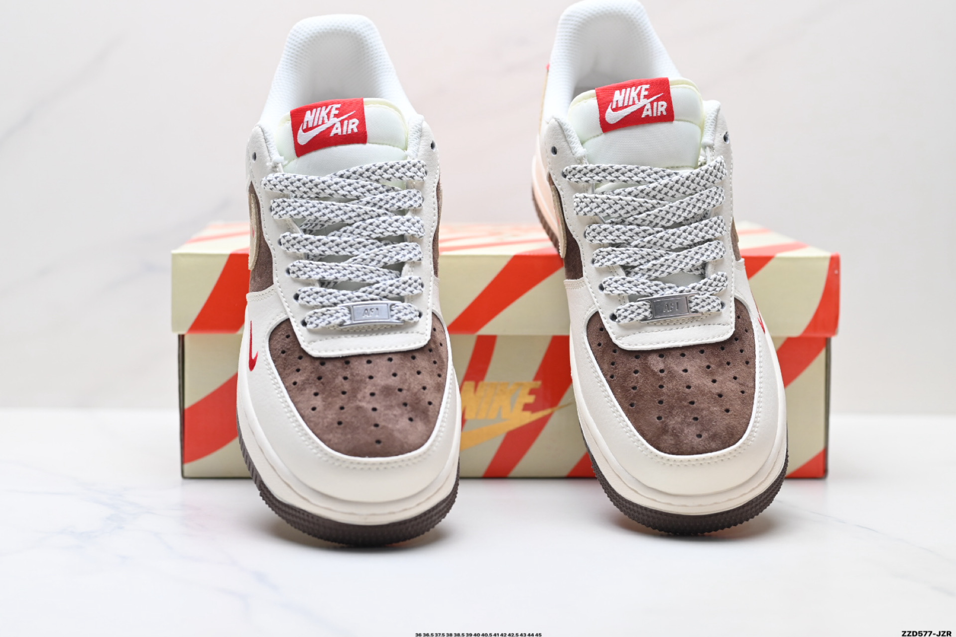 NIKE AIR FORCE 1‘07 LV8 XT6988-151