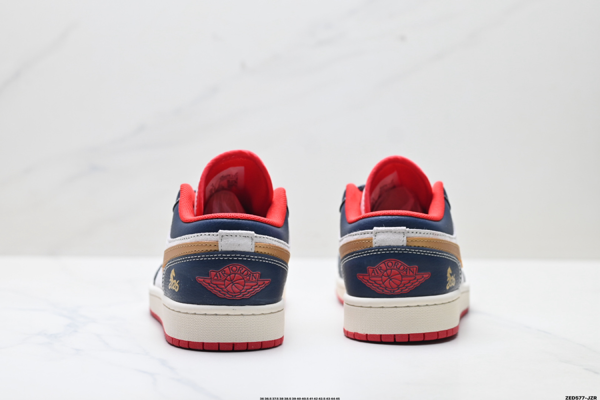Nike Air Jordan 1 Low AJ1乔1低帮休闲板鞋 XT6998-135 Nike Air Jordan 1 Low AJ1乔1低帮休闲板鞋 XT6998-135