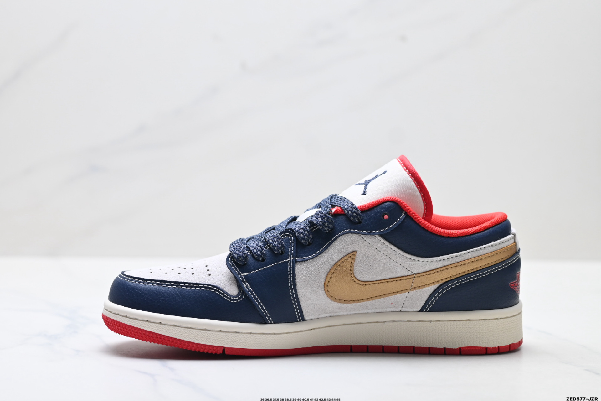 Nike Air Jordan 1 Low AJ1乔1低帮休闲板鞋 XT6998-135 Nike Air Jordan 1 Low AJ1乔1低帮休闲板鞋 XT6998-135